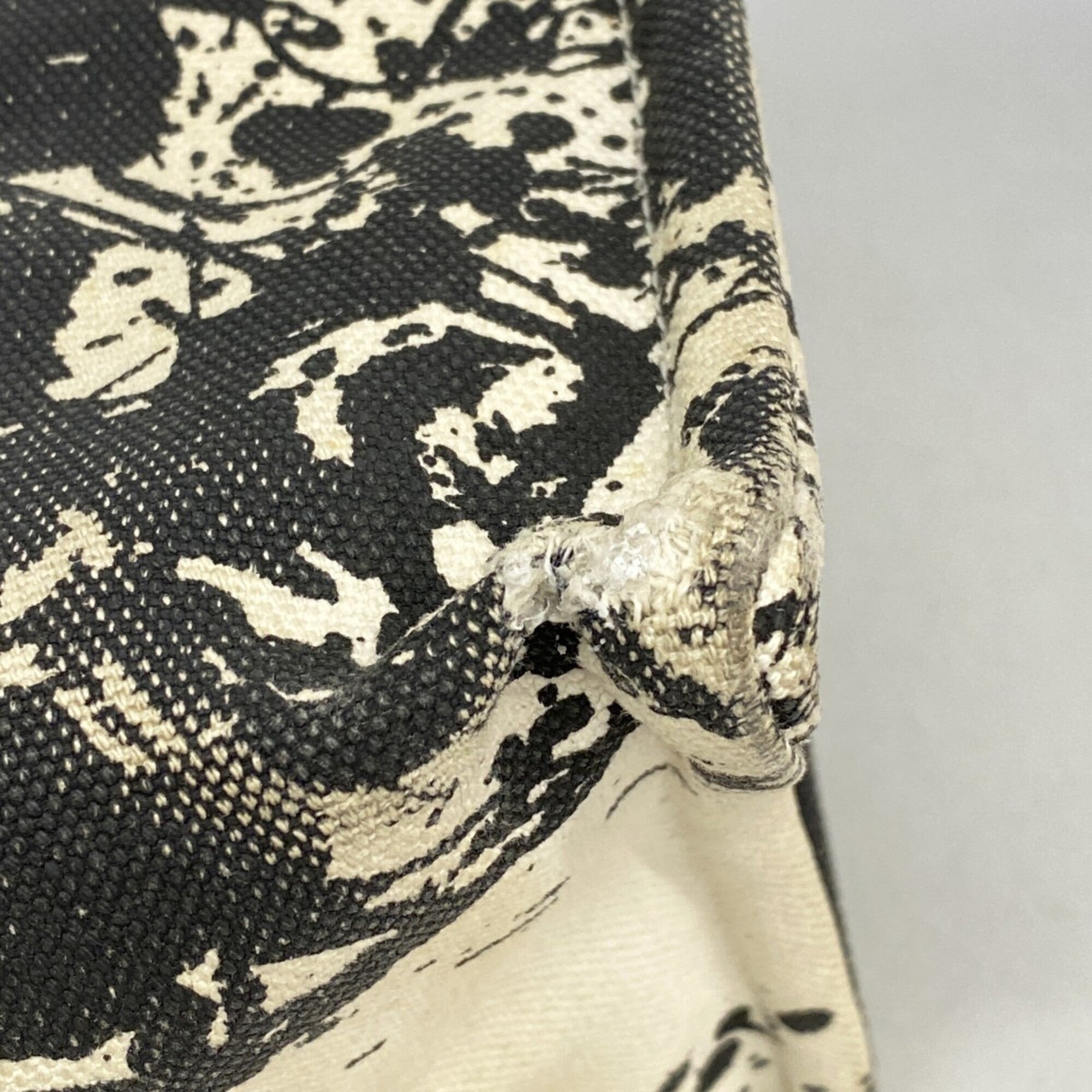 Hermes Black White Canvas Tote Bag (Pre-Owned)