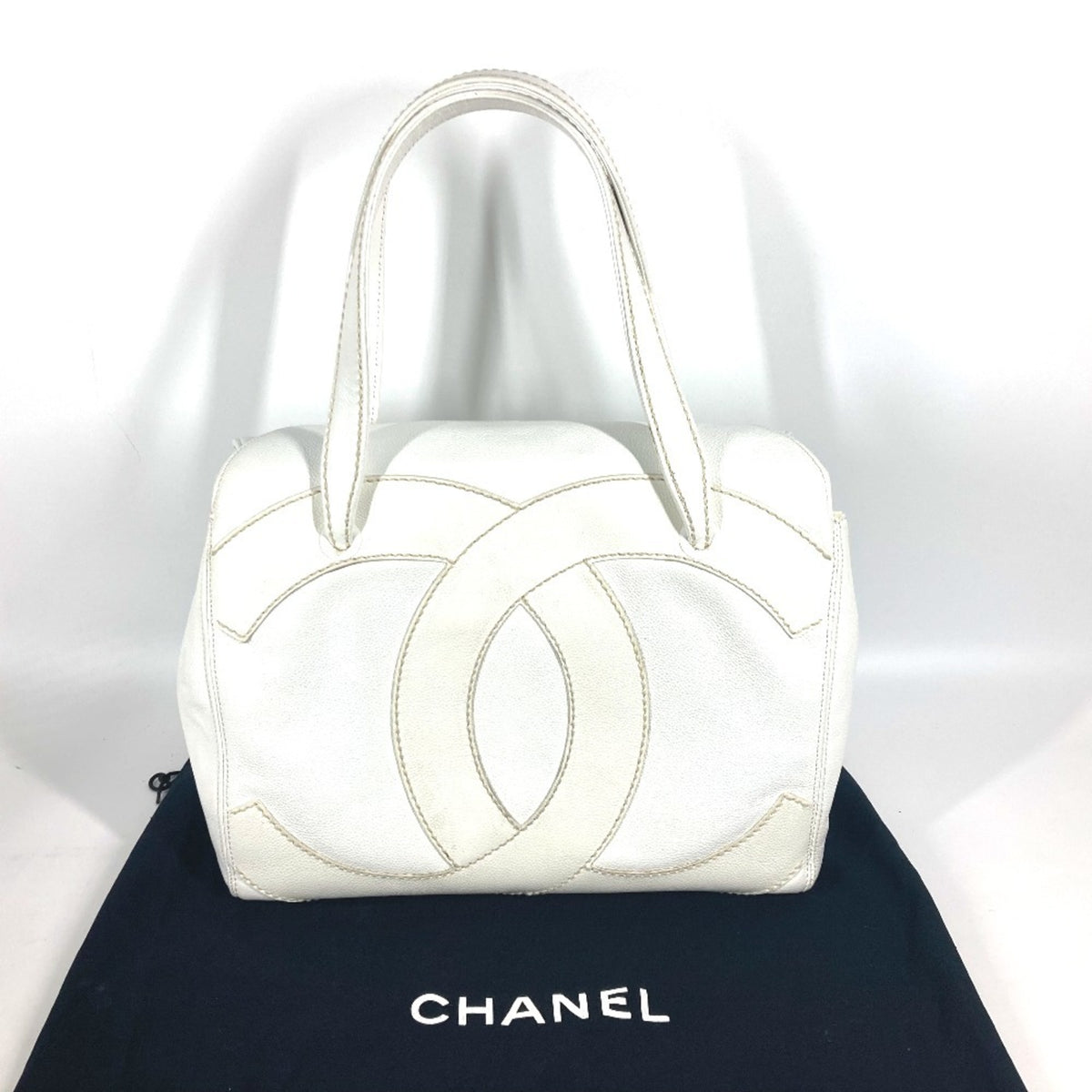 Chanel White Caviar Leather Shoulder Bag Tote Bag (Pre-Owned)