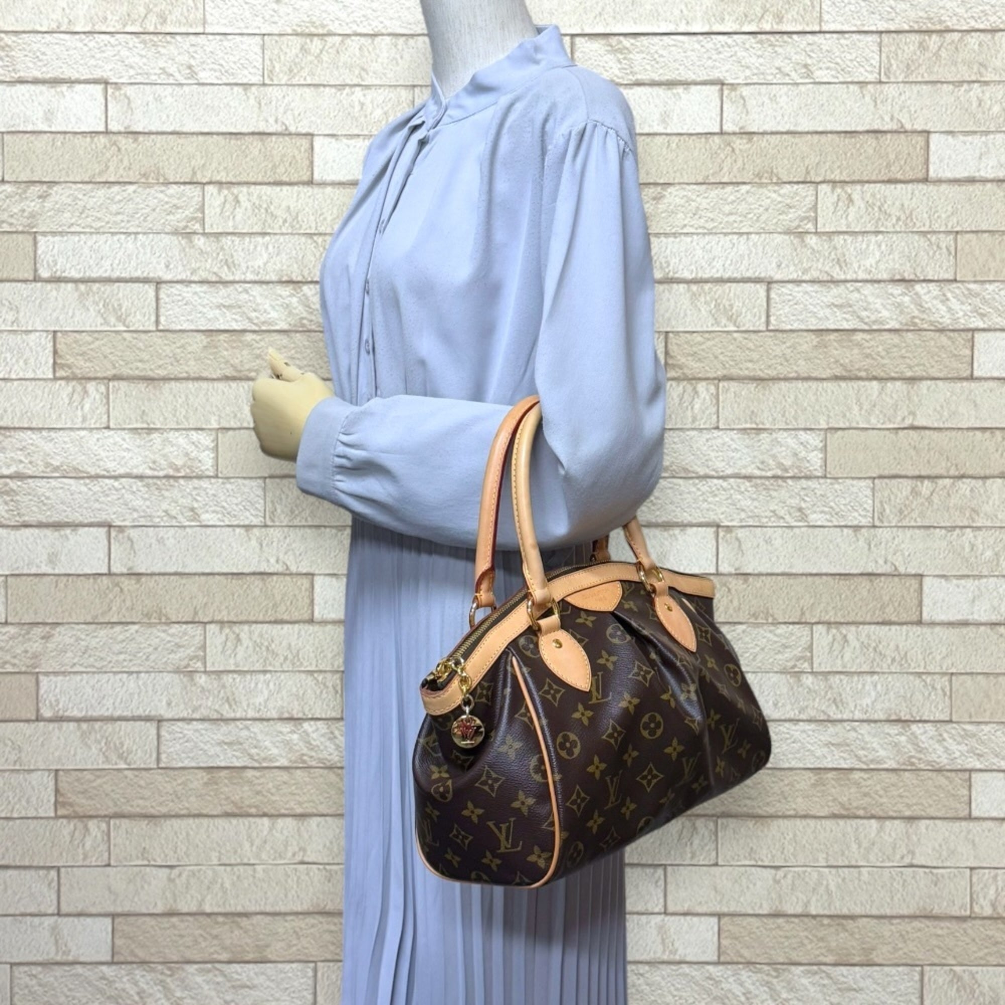 Louis Vuitton Monogram Brown Monogram Handbag (Pre-Owned)