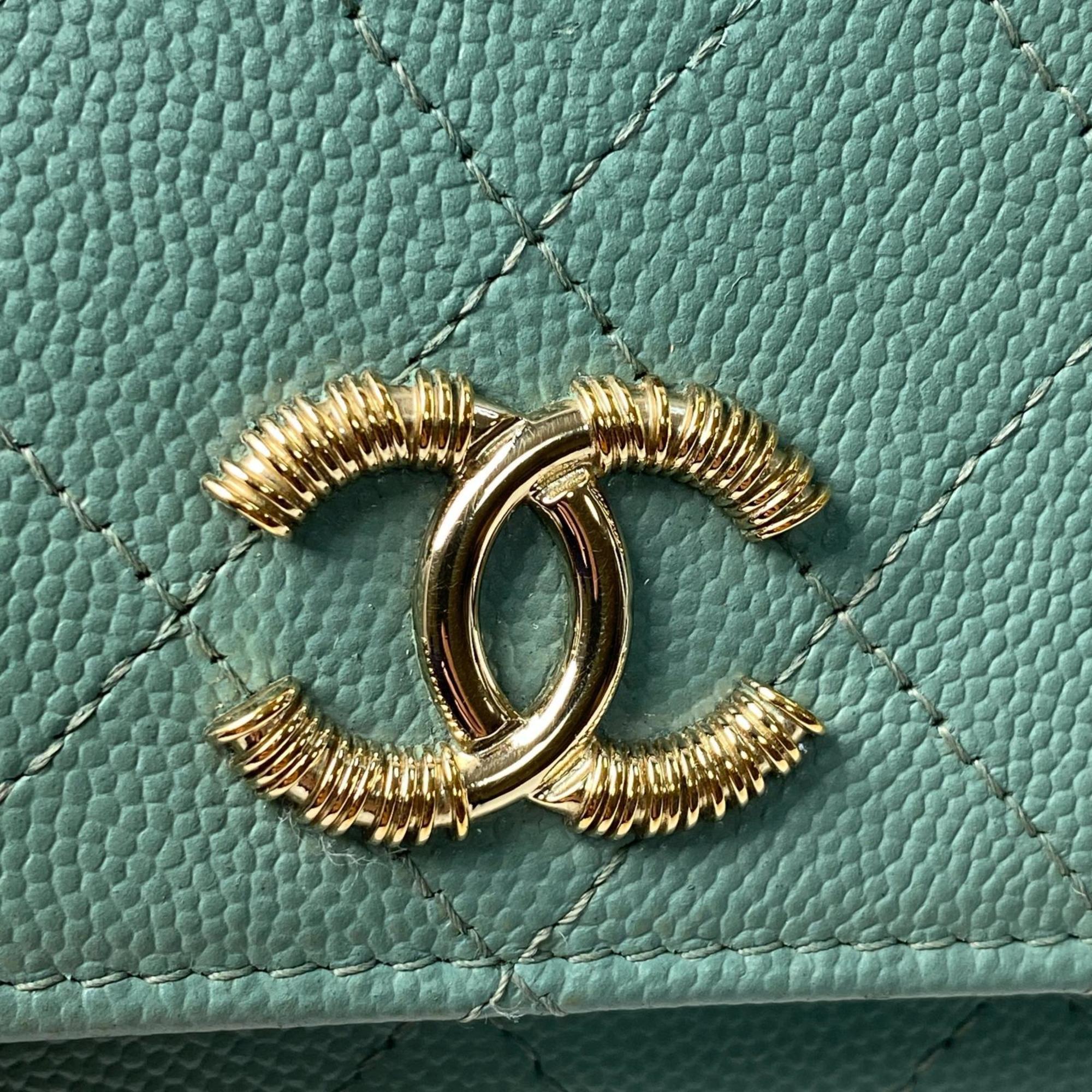 Chanel Green Grained Calfskin Shoulder Bag (Pre-Owned)