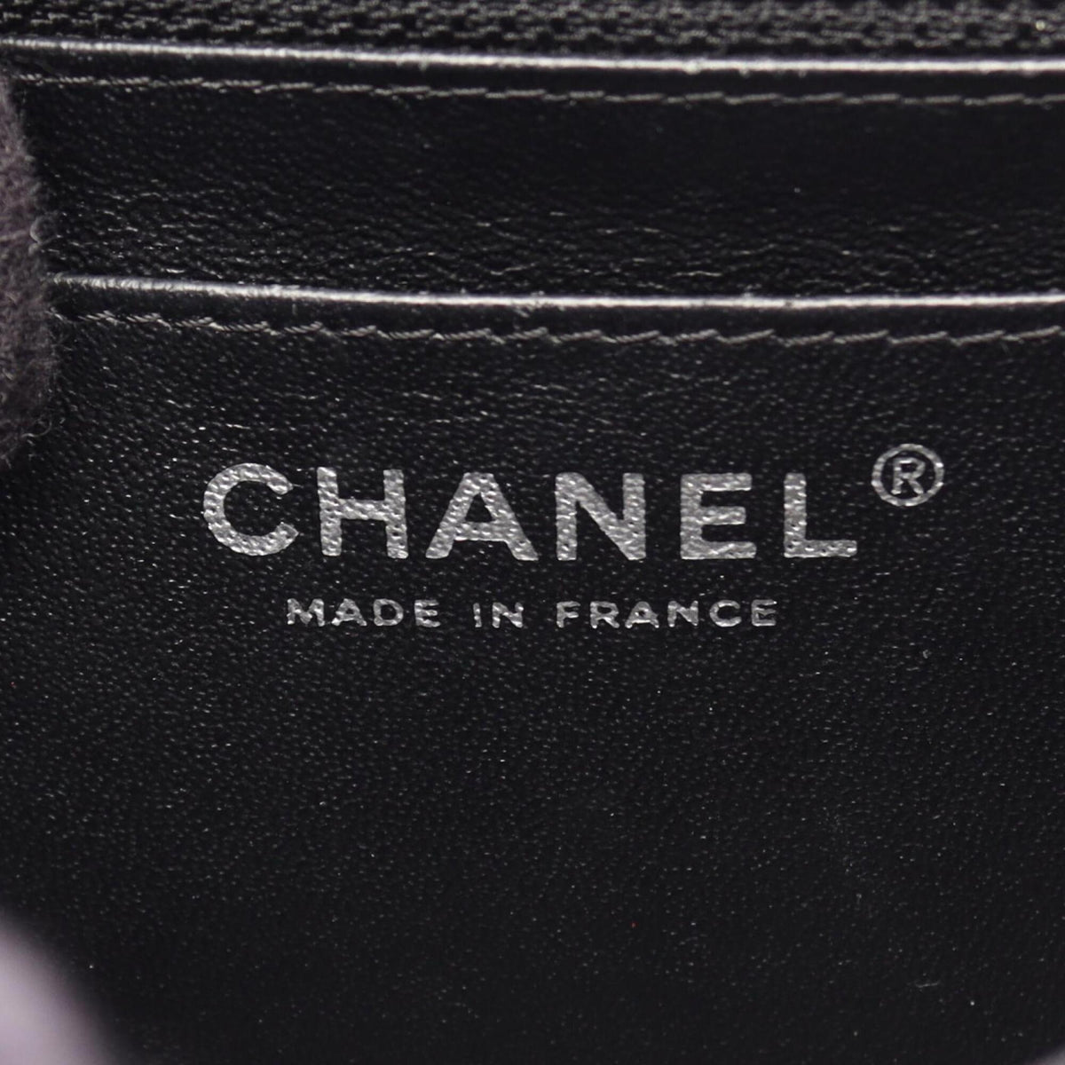 Chanel Black Grained Calfskin Handbag Shoulder Bag (Pre-Owned)