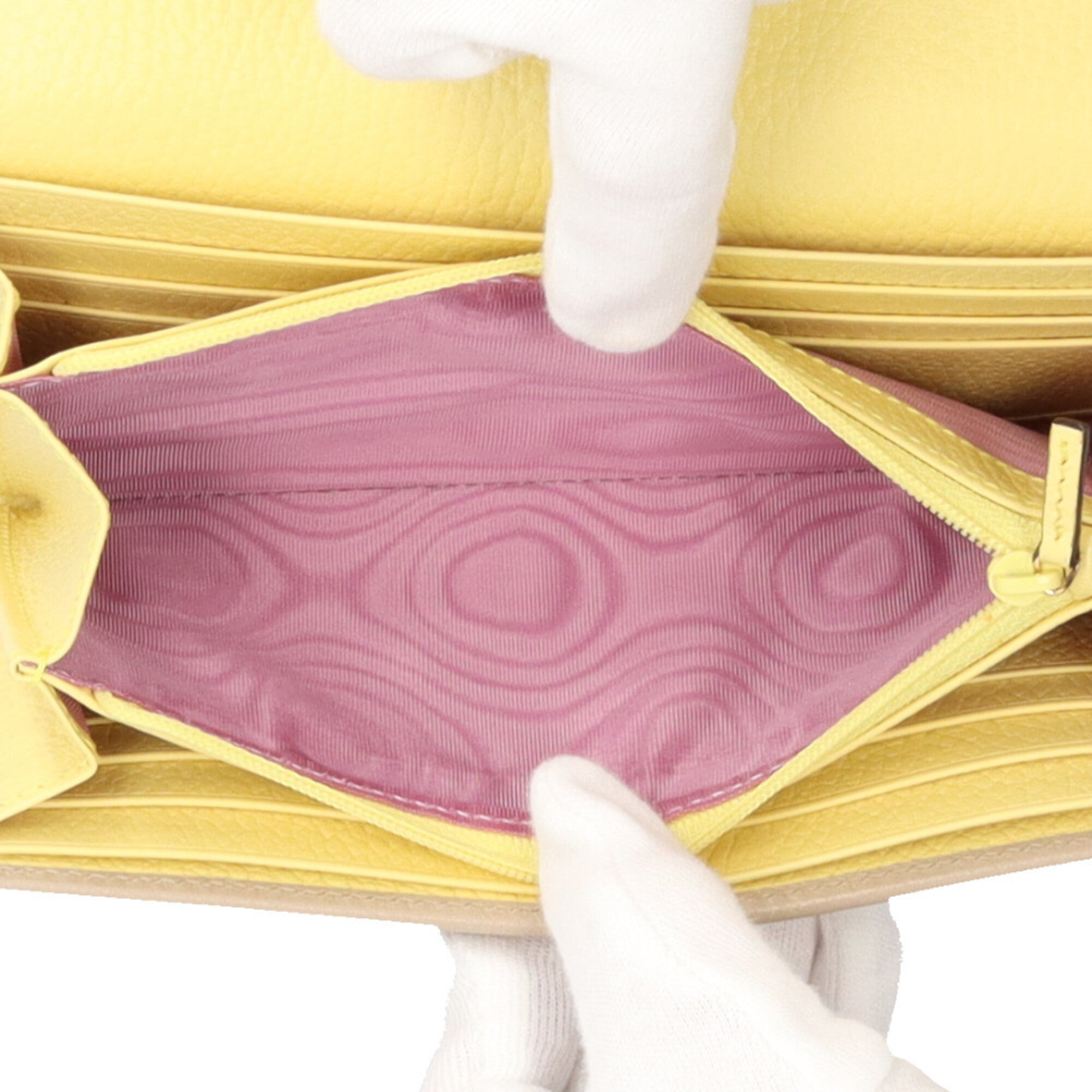 Gucci Beige Purple Yellow Leather Coin Purse/Coin Case (Pre-Owned)