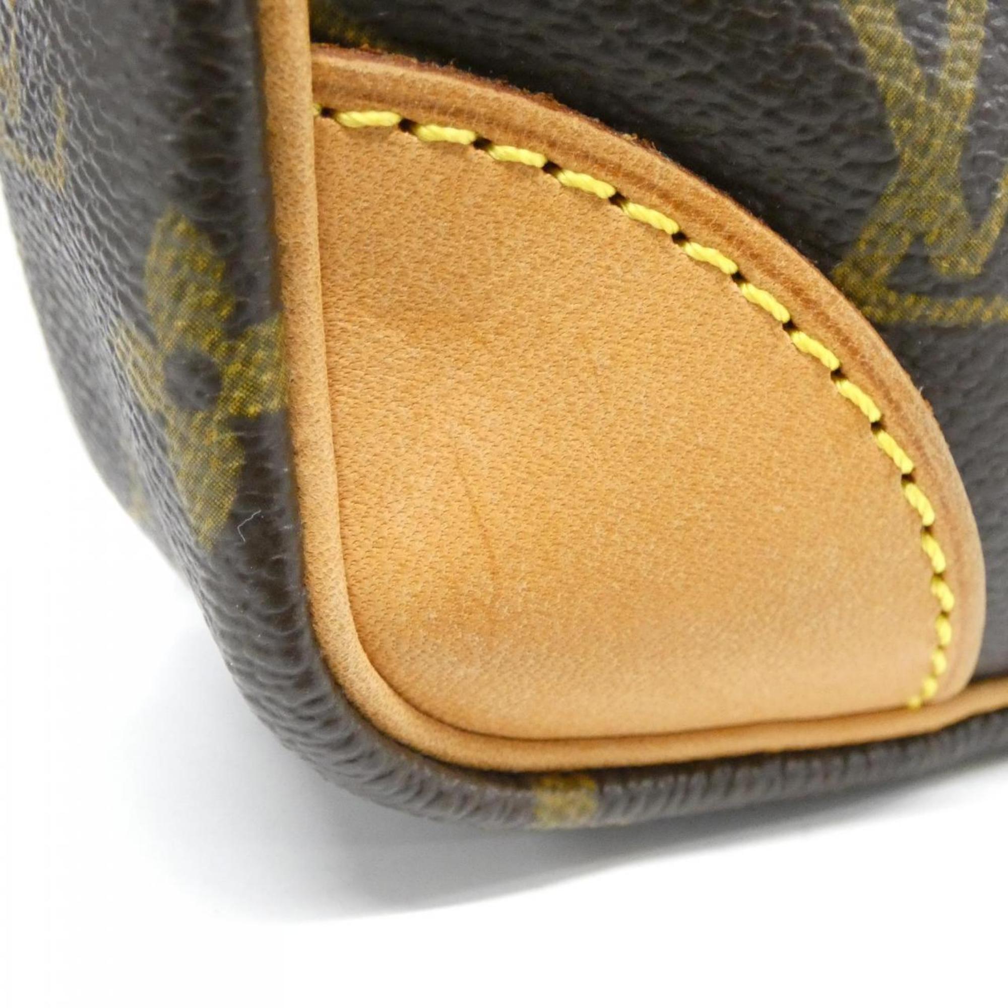 Louis Vuitton Marron Coated Canvas Shoulder Bag (Pre-Owned)