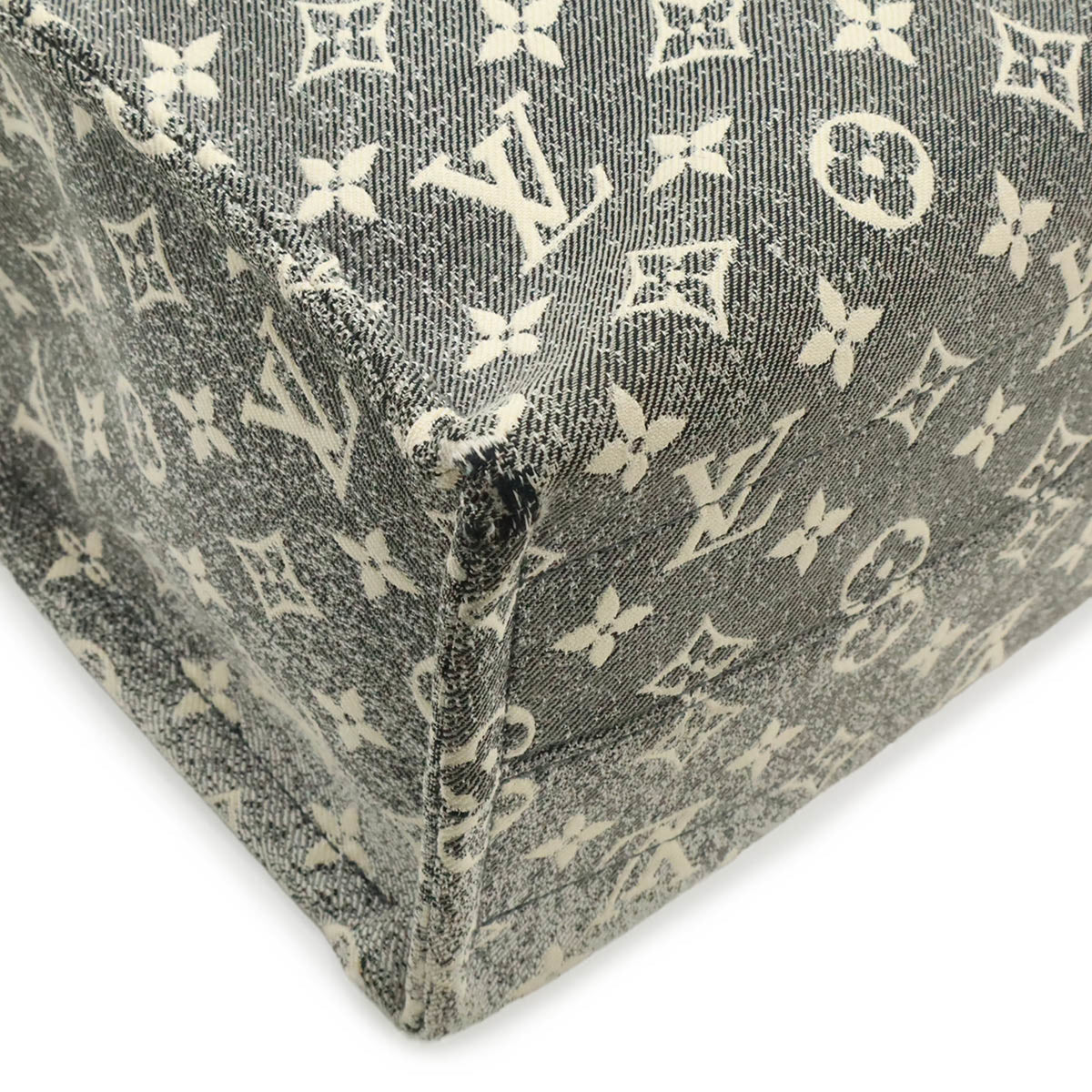 Louis Vuitton Black Monogram Noir Monogram Handbag Tote Bag (Pre-Owned)