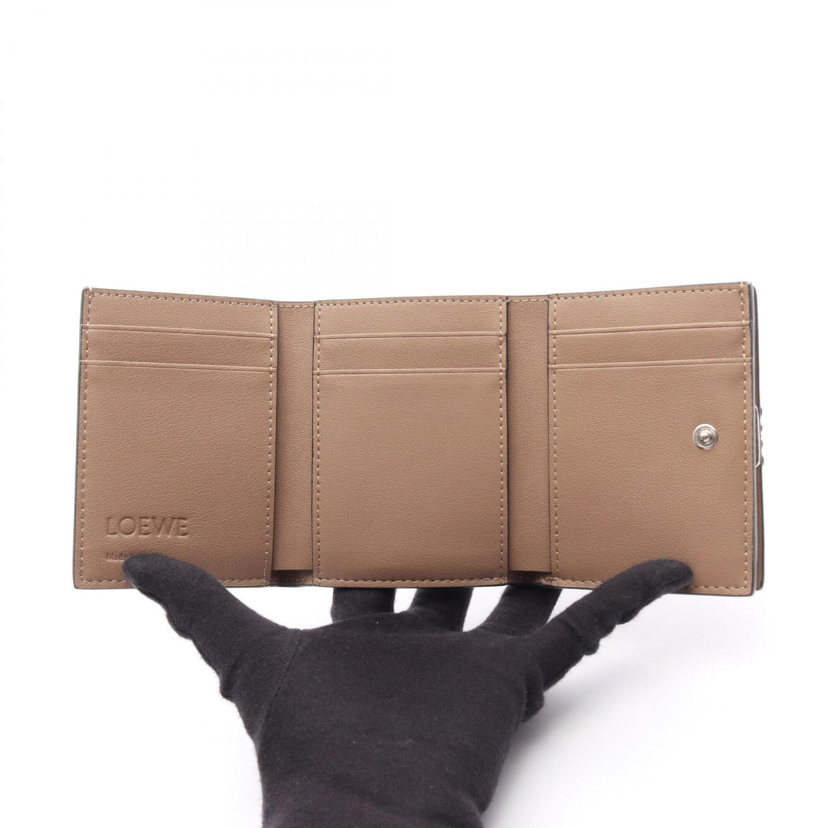 Loewe Brown Leather Wallet (Tri-Fold) (Pre-Owned)