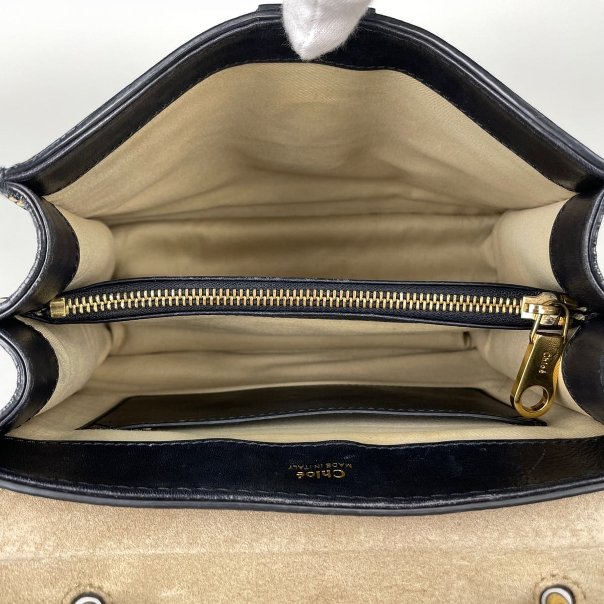 Chloé Navy Leather Handbag (Pre-Owned)