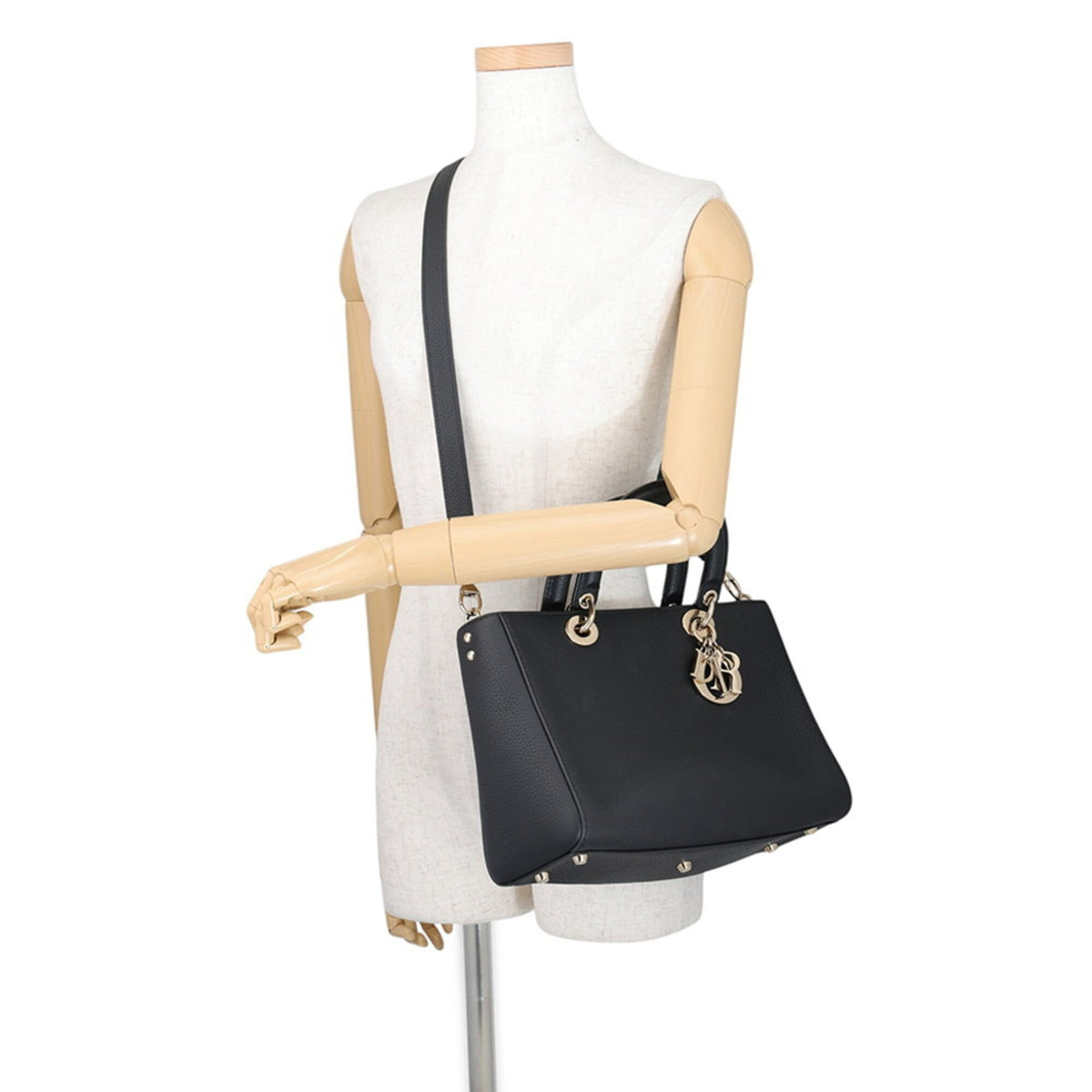 Christian Dior Black Leather Handbag (Pre-Owned)