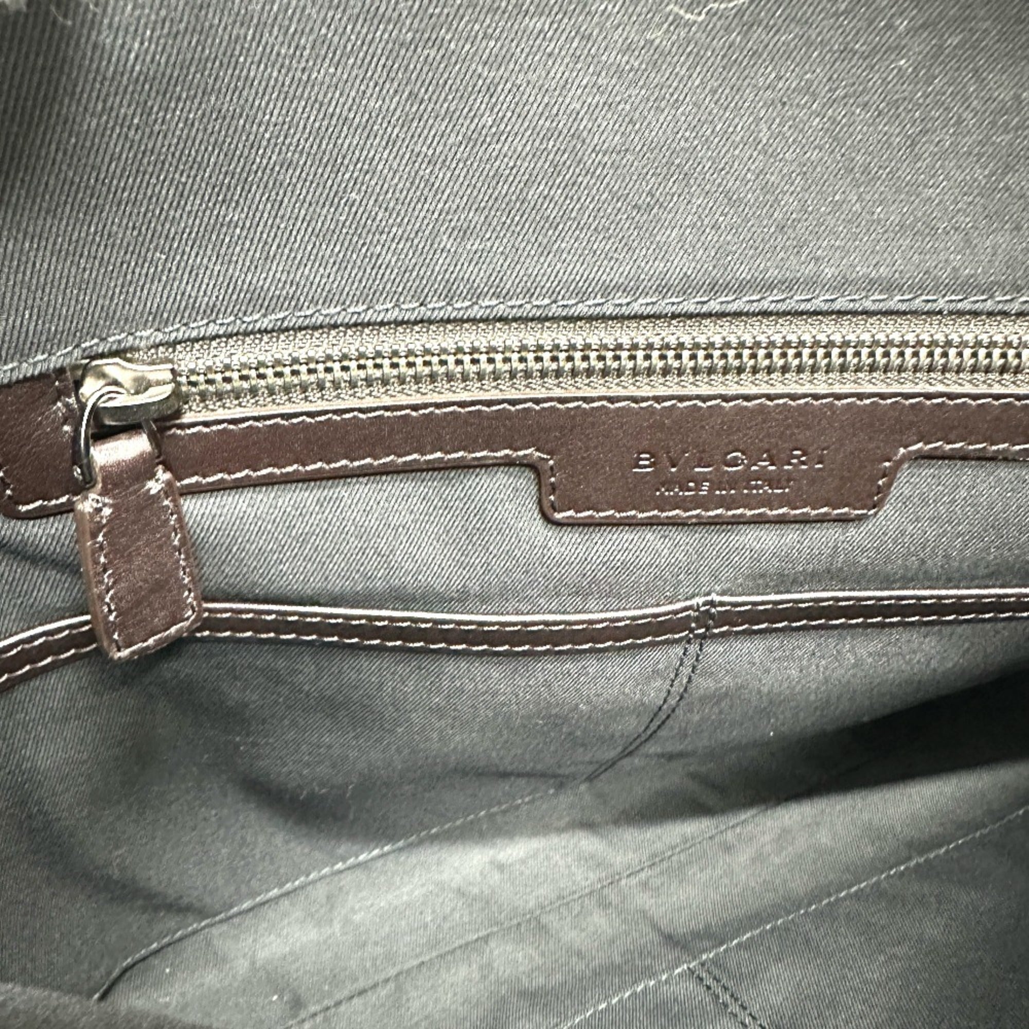 Bvlgari Brown Leather Clutch Bag (Pre-Owned)