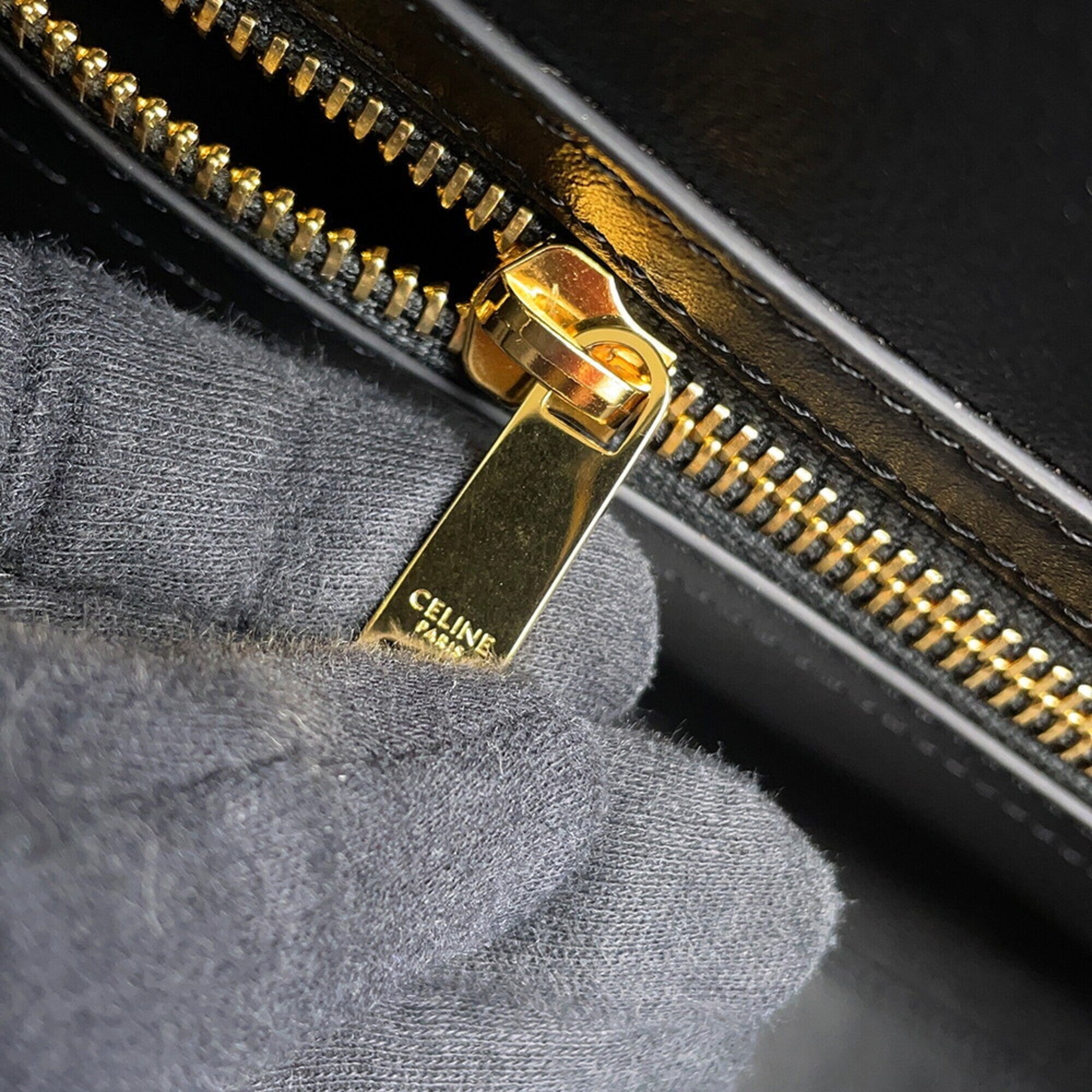 Celine Black Leather Handbag Tote Bag (Pre-Owned)