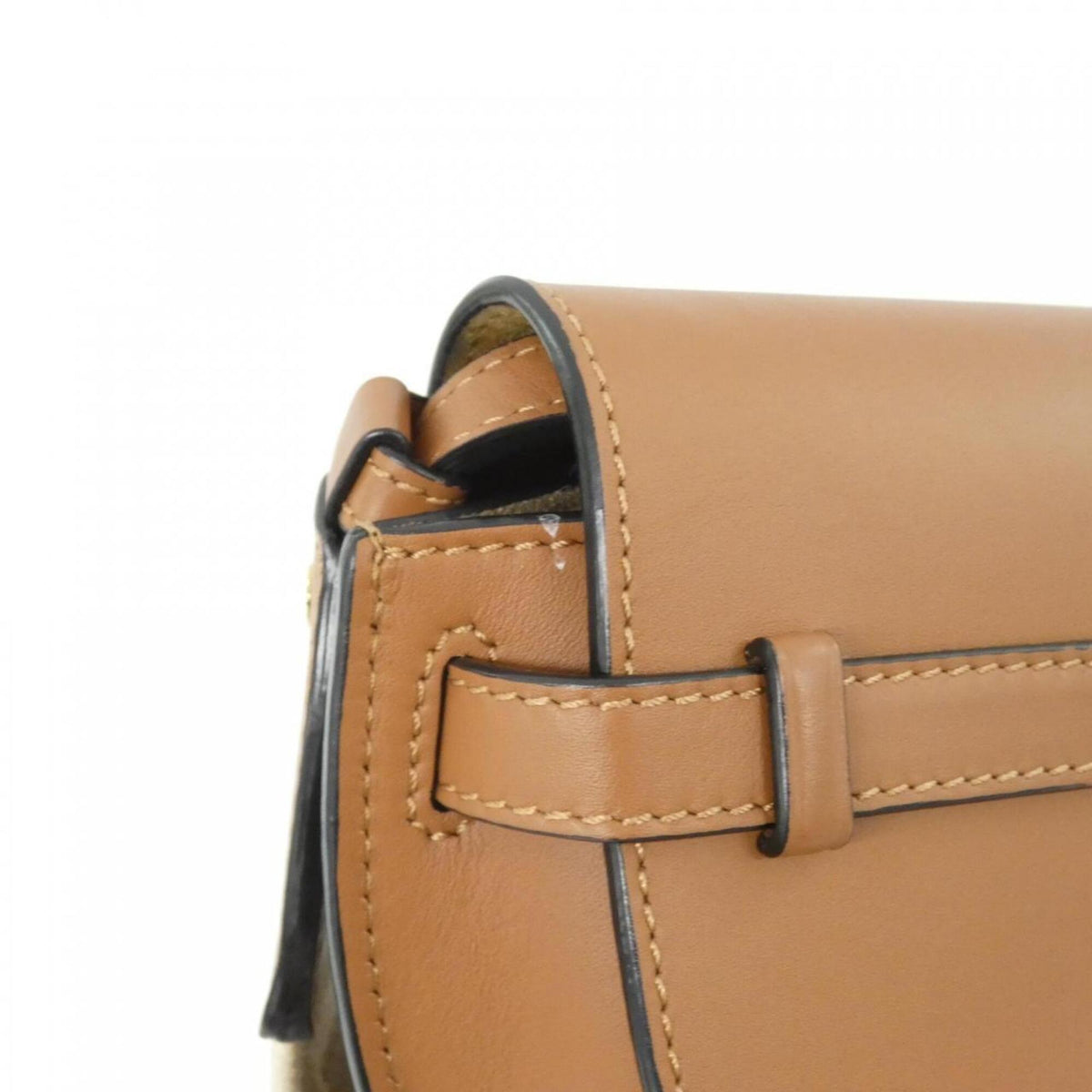 Loewe Brown Leather Shoulder Bag (Pre-Owned)