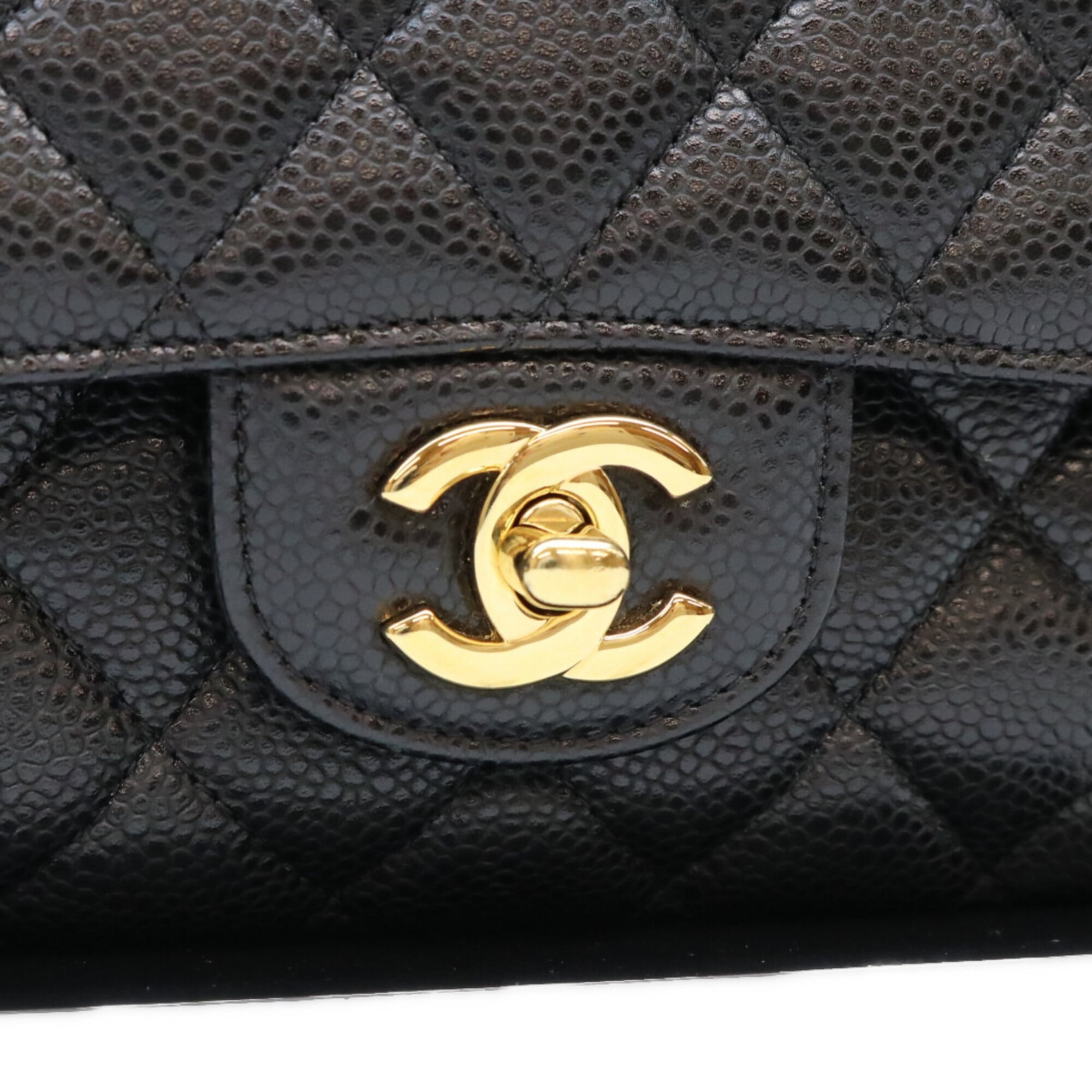 Chanel Black Grained Calfskin Shoulder Bag (Pre-Owned)