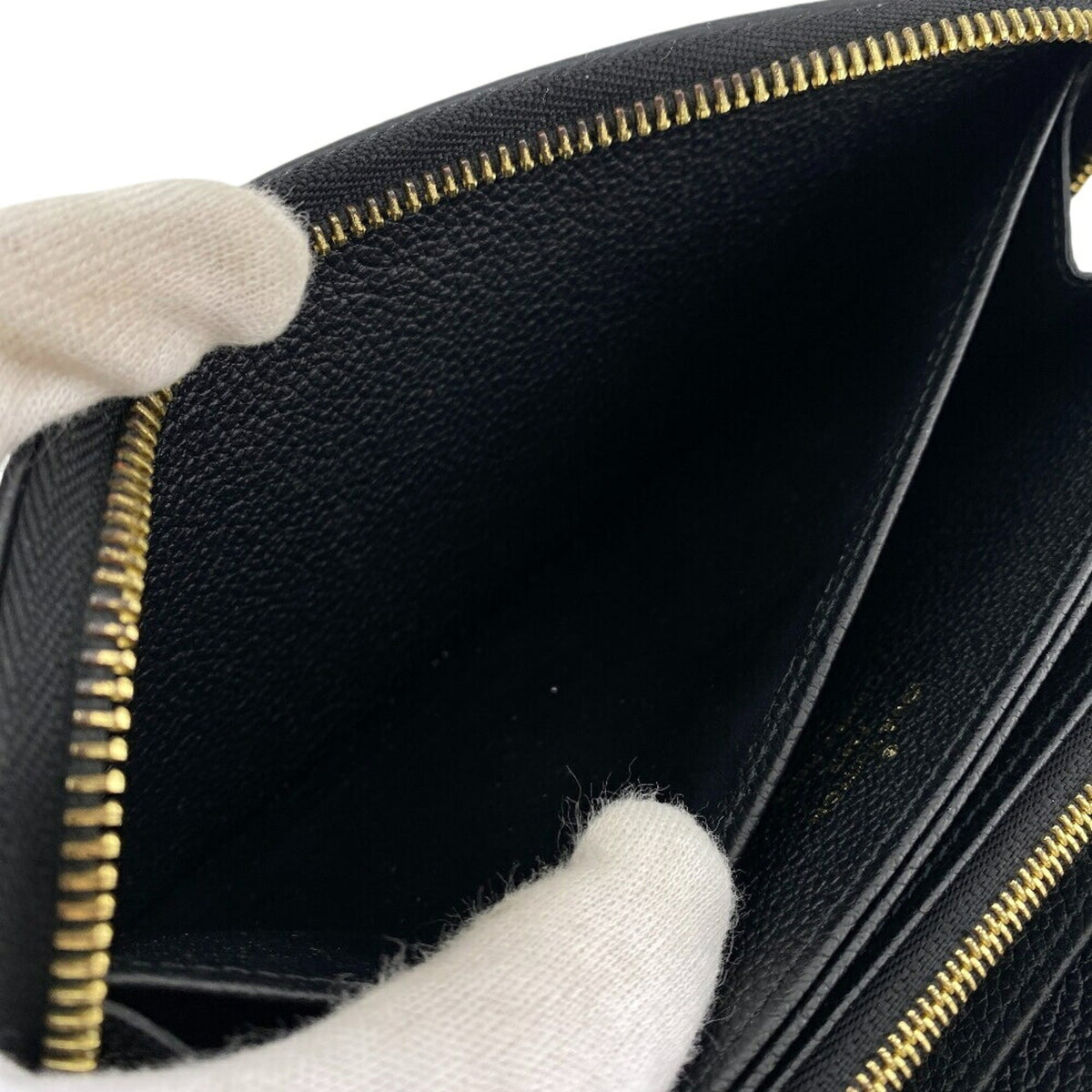 Louis Vuitton Beige Black Leather Long Wallet (Bi-Fold) (Pre-Owned)