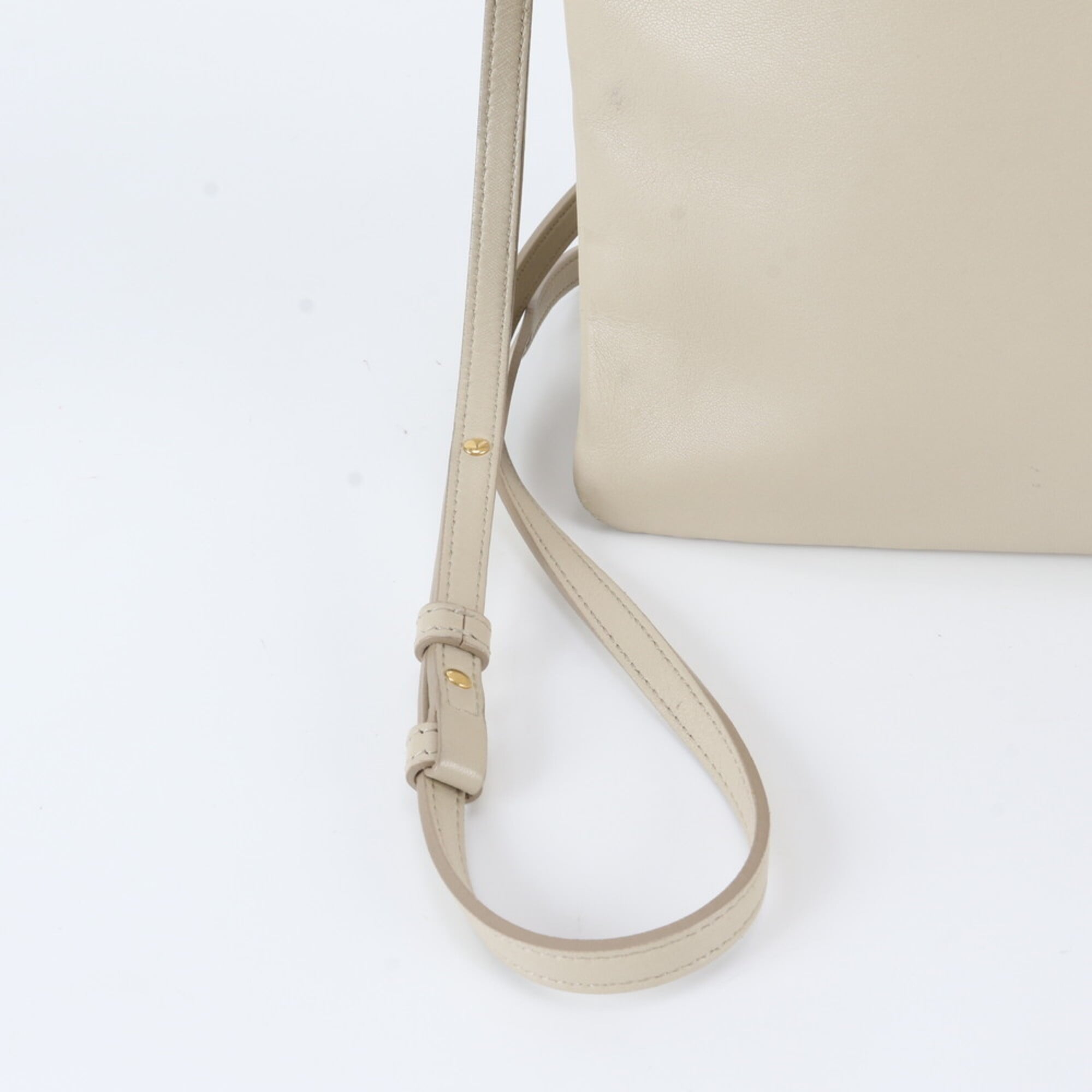 Celine Beige Leather Crossbody Bag Shoulder Bag (Pre-Owned)