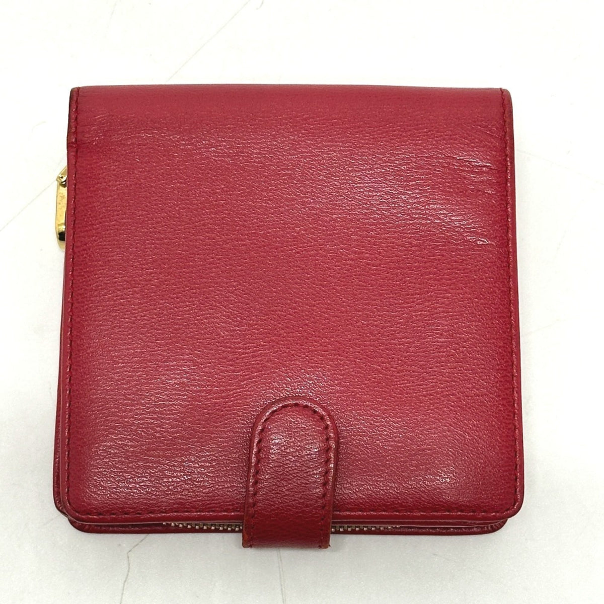 Loewe Red Color Leather Wallet (Bi-Fold) (Pre-Owned)