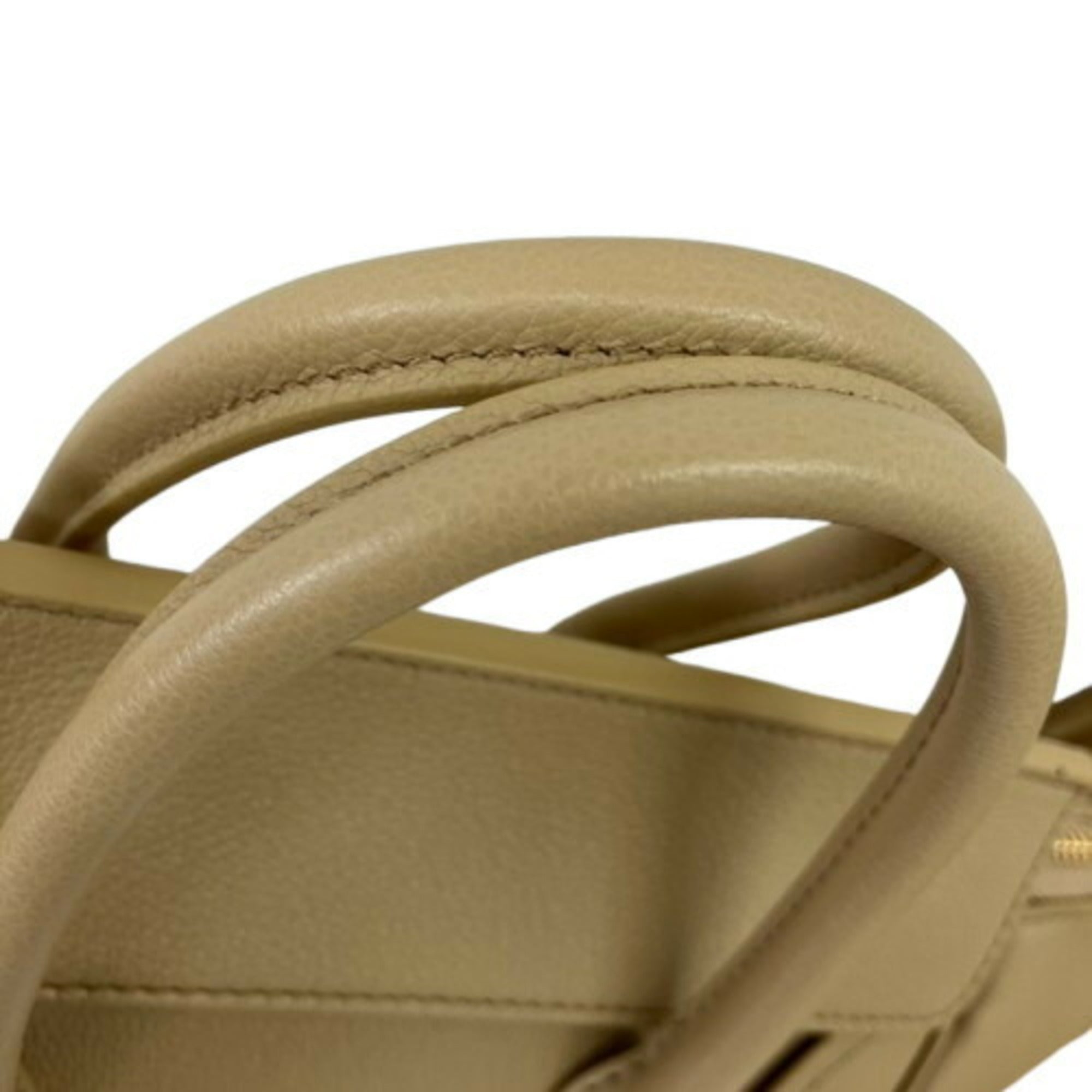 Celine Beige Leather Shoulder Bag (Pre-Owned)