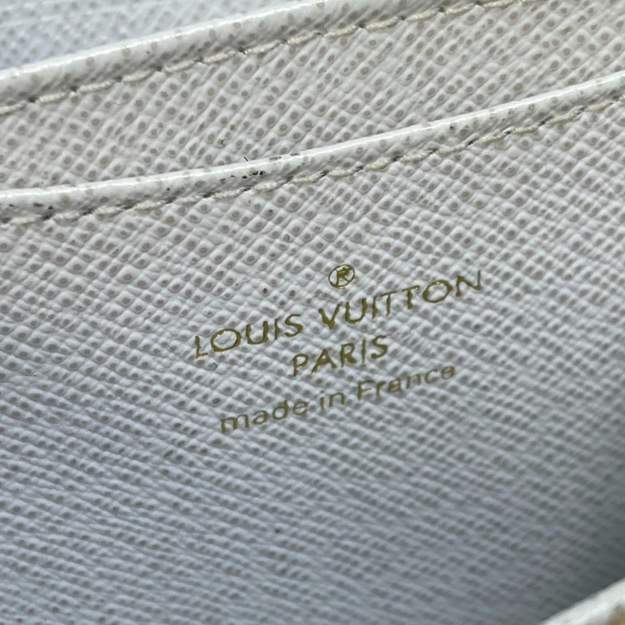 Louis Vuitton Epi Blanc White Epi Leather Coin Purse/Coin Case (Pre-Owned)