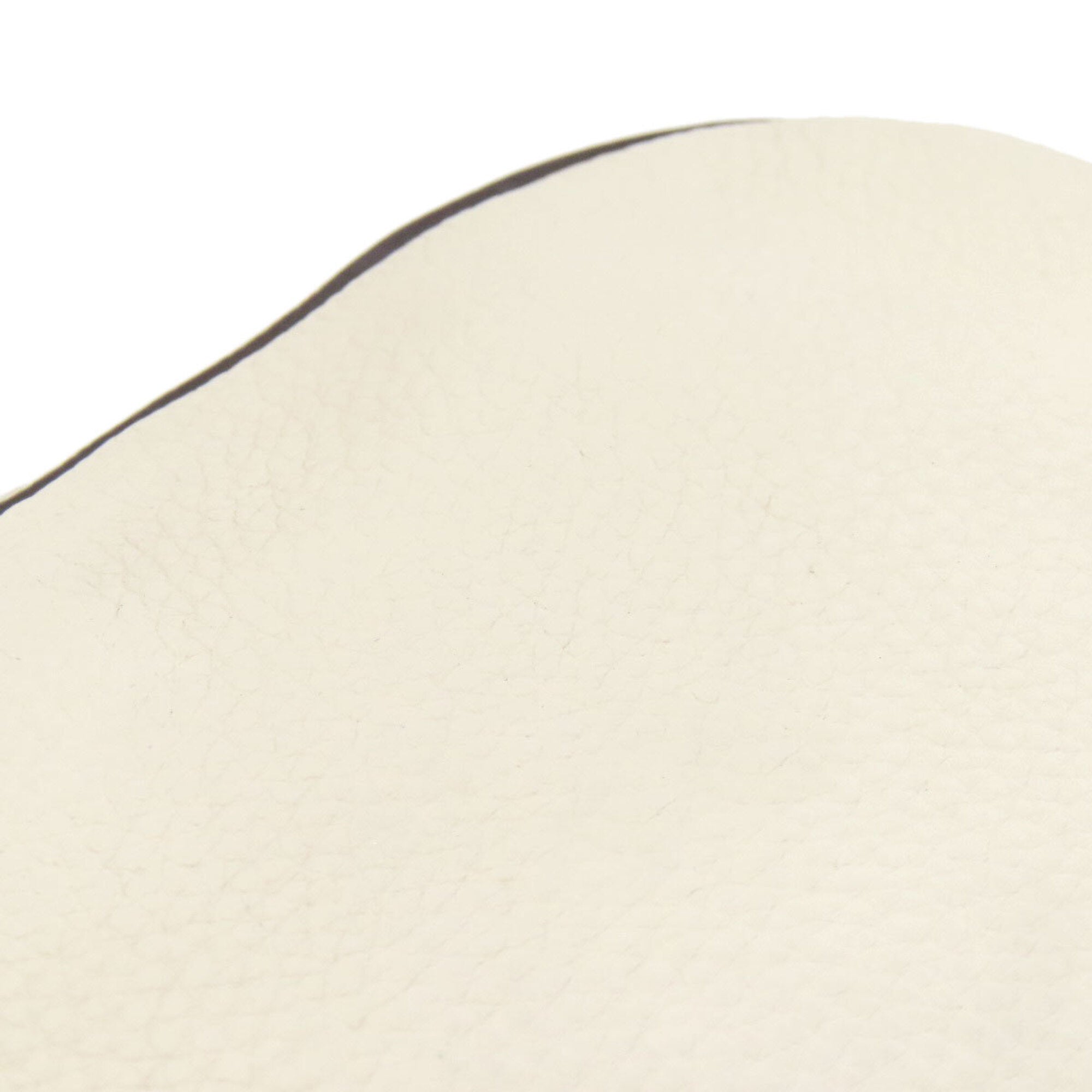 Prada White Leather Shoulder Bag (Pre-Owned)