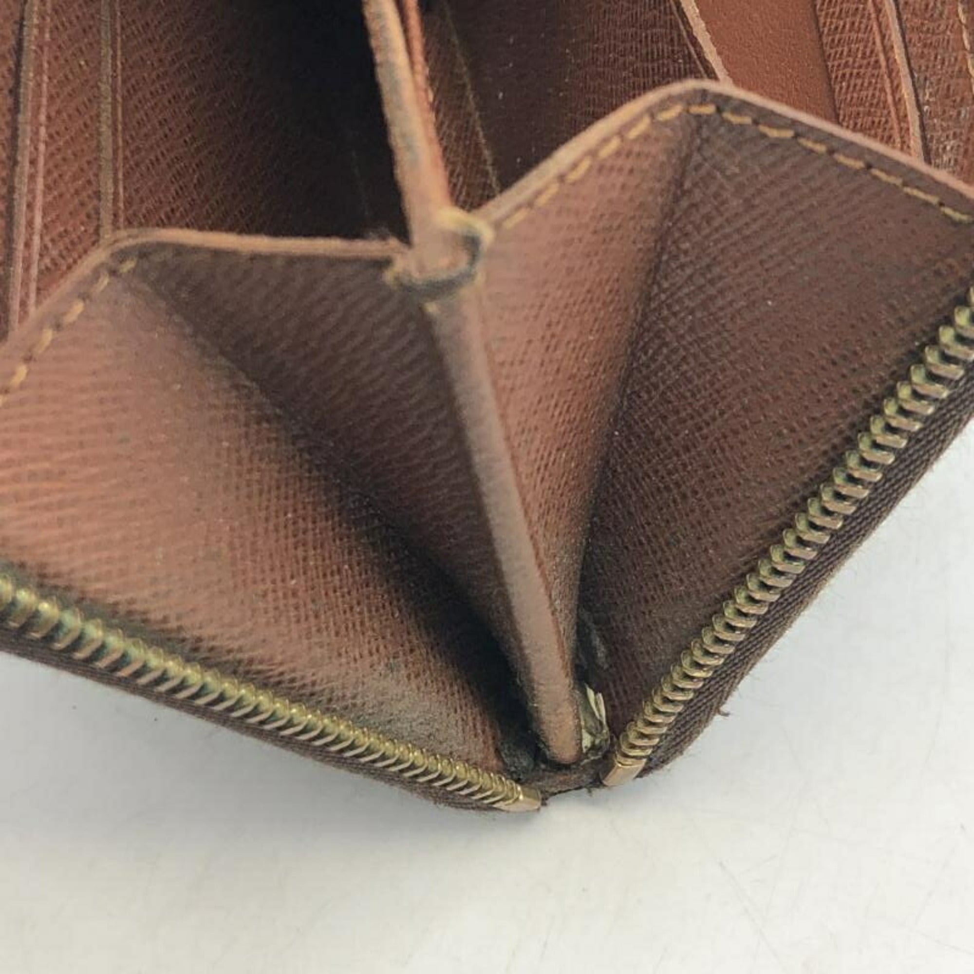 Louis Vuitton Monogram Monogram Coin Purse/Coin Case (Pre-Owned)