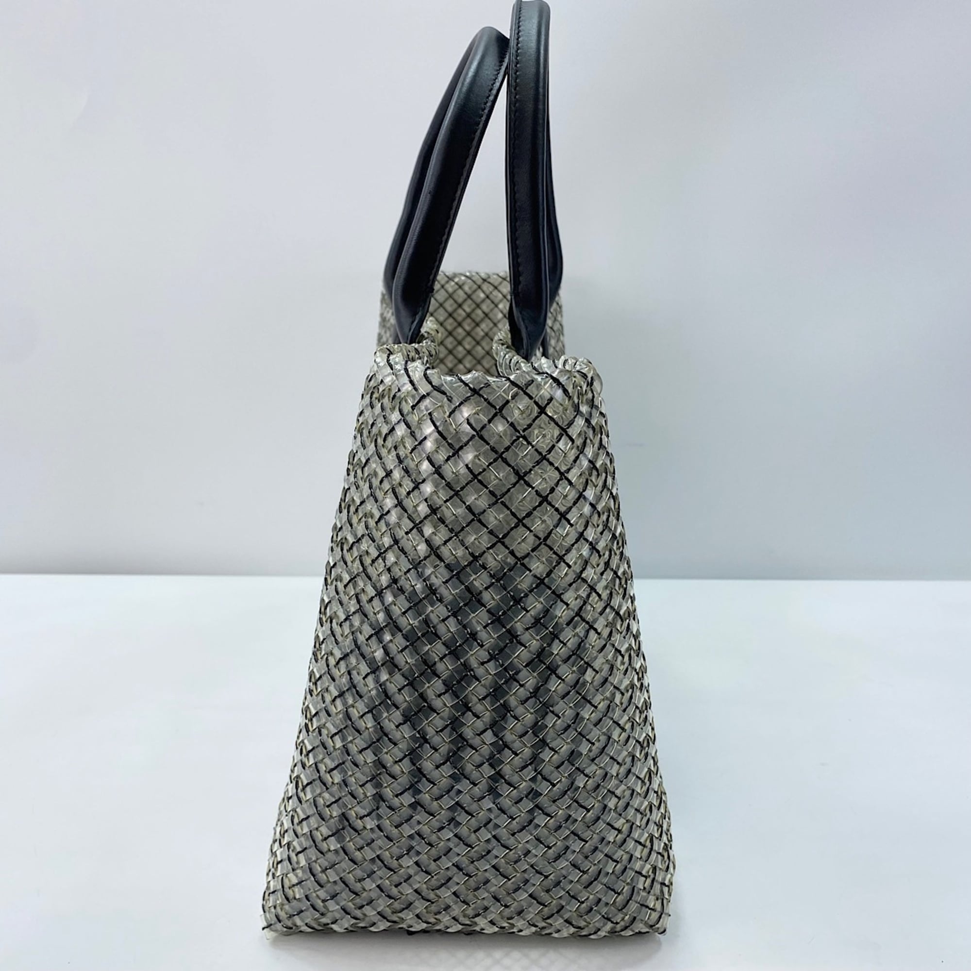Bottega Veneta Intrecciato Black Pvc Tote Bag (Pre-Owned)