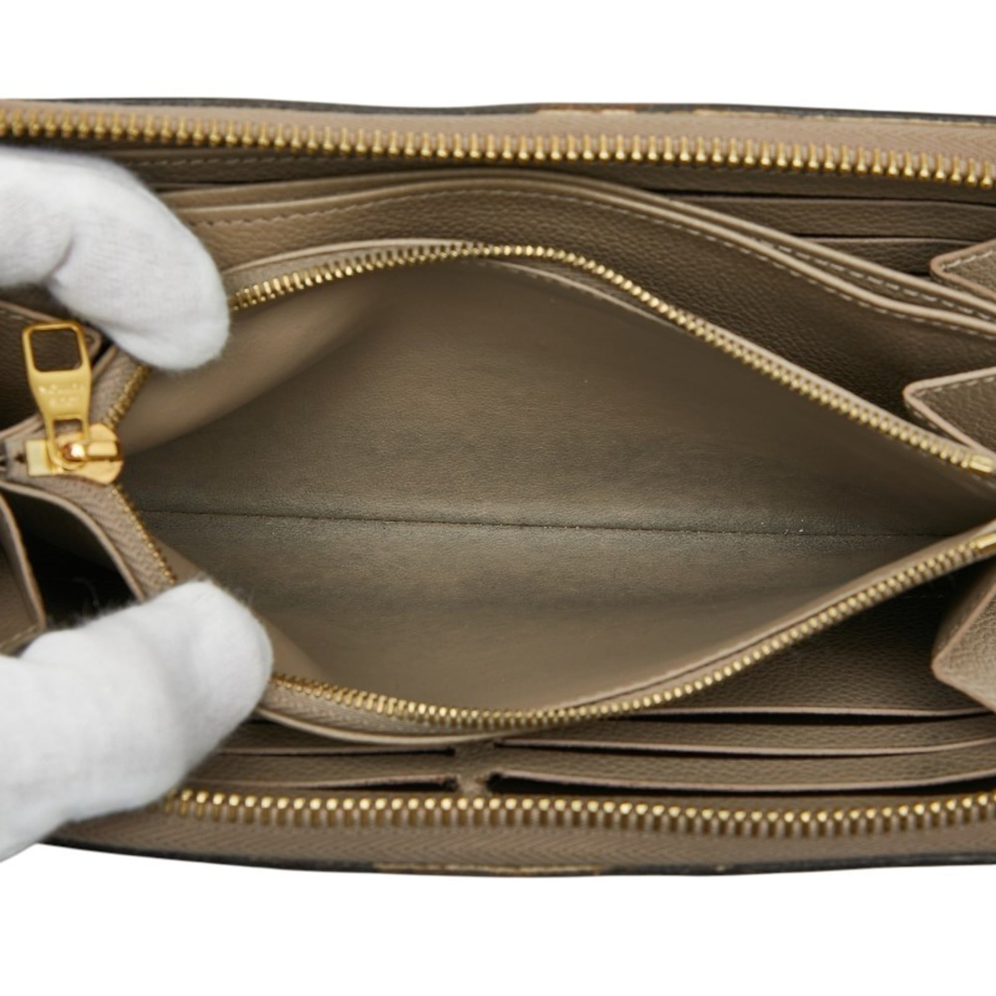 Louis Vuitton Beige Cream Tourterelle Leather Long Wallet (Bi-Fold) (Pre-Owned)