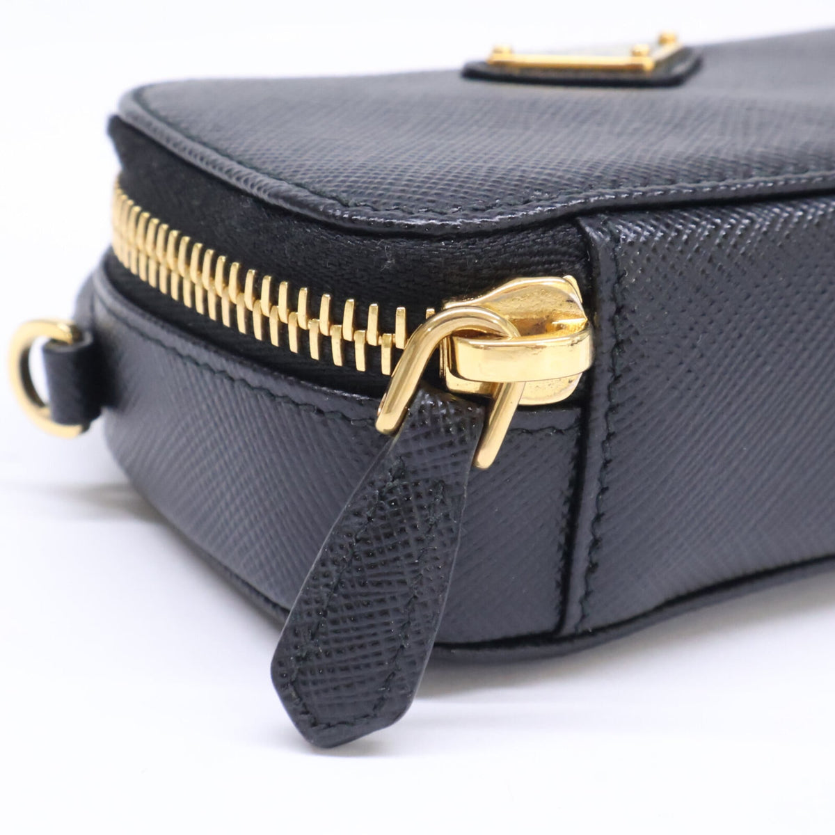 Prada Black Leather Shoulder Bag (Pre-Owned)