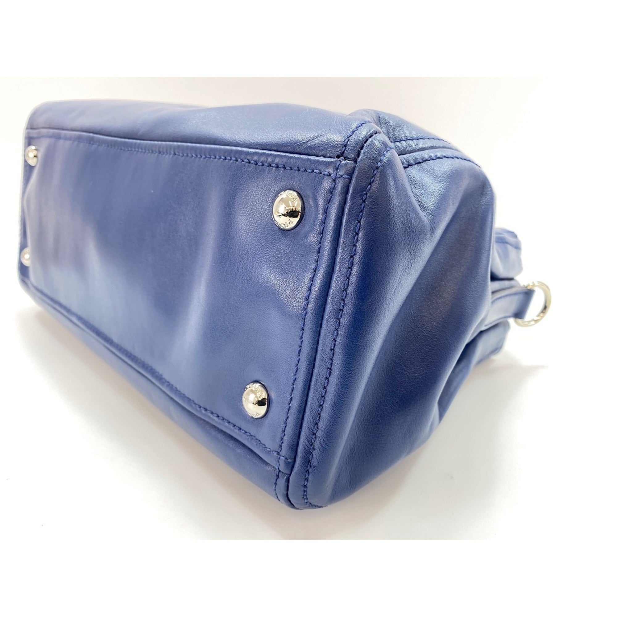 Prada Blue Handbag (Pre-Owned)