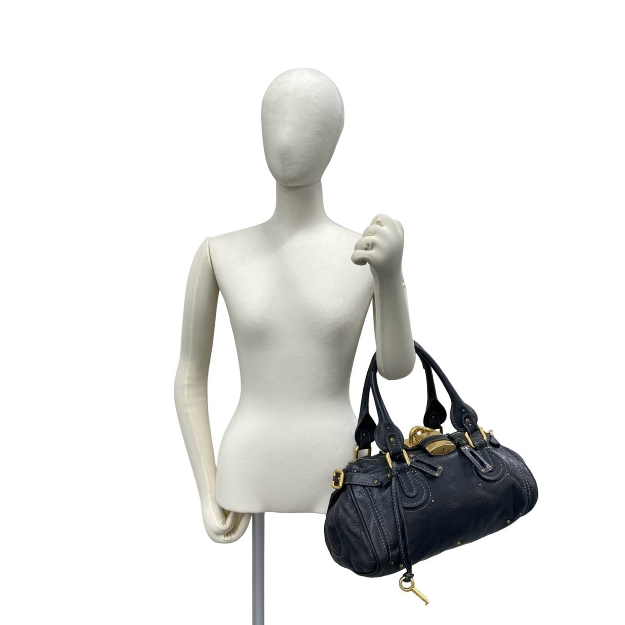Chloé Black Leather Boston Bag Handbag (Pre-Owned)