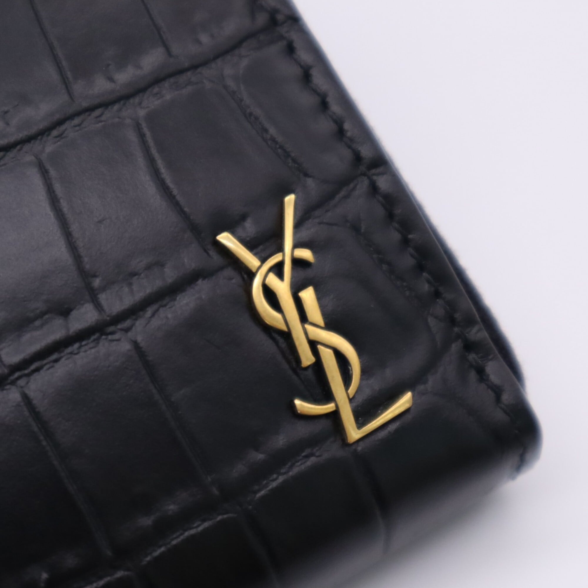 Yves Saint Laurent Black Leather Long Wallet (Bi-Fold) (Pre-Owned)