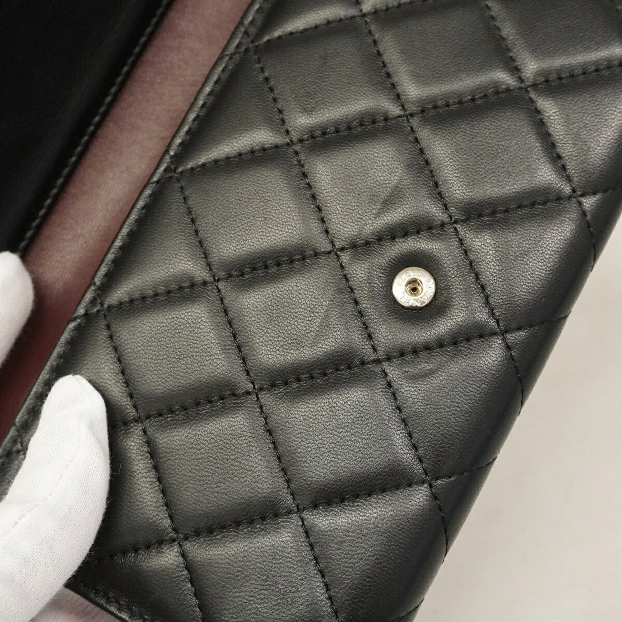 Chanel Black Leather Long Wallet (Tri-Fold) (Pre-Owned)