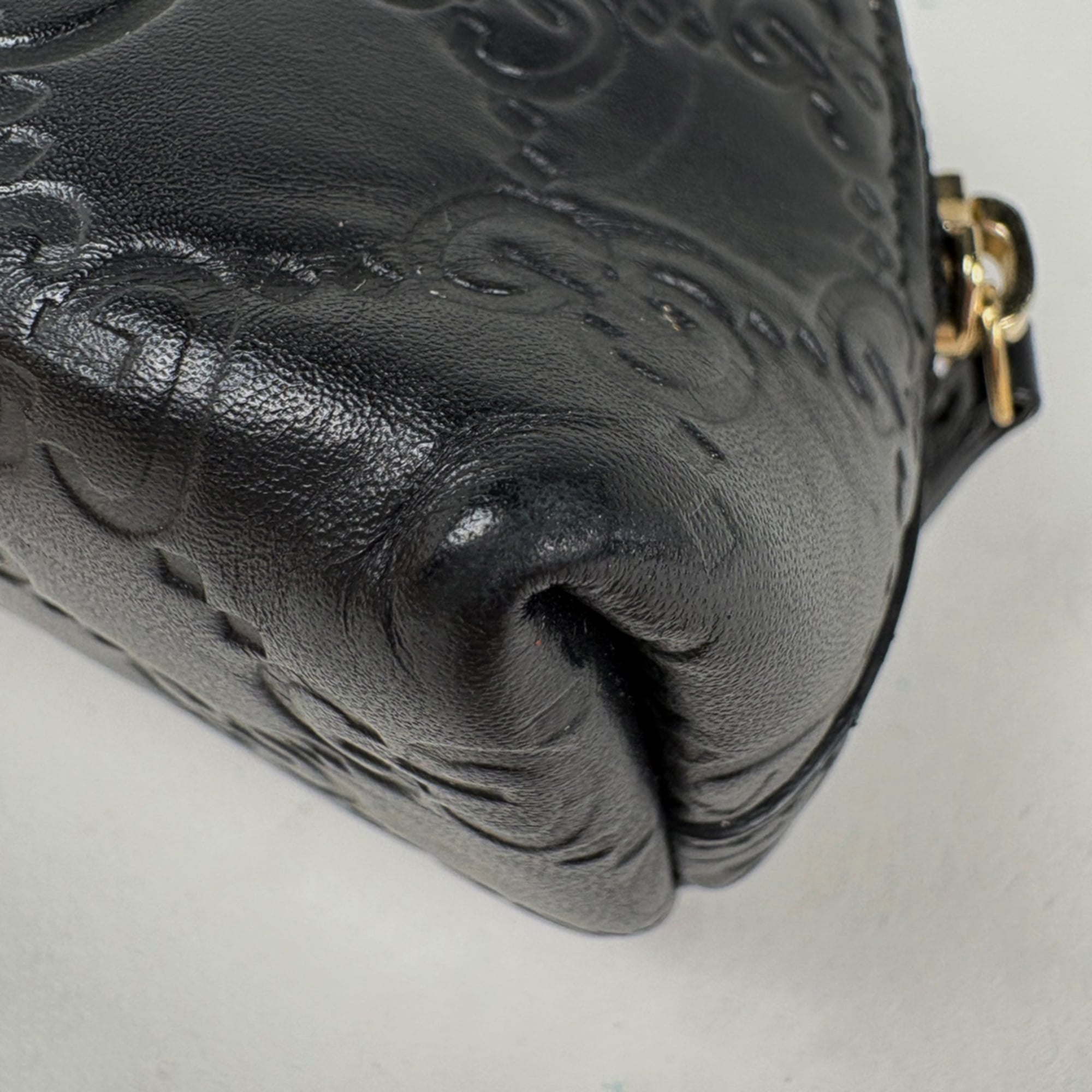Gucci Black Leather Pouch (Pre-Owned)