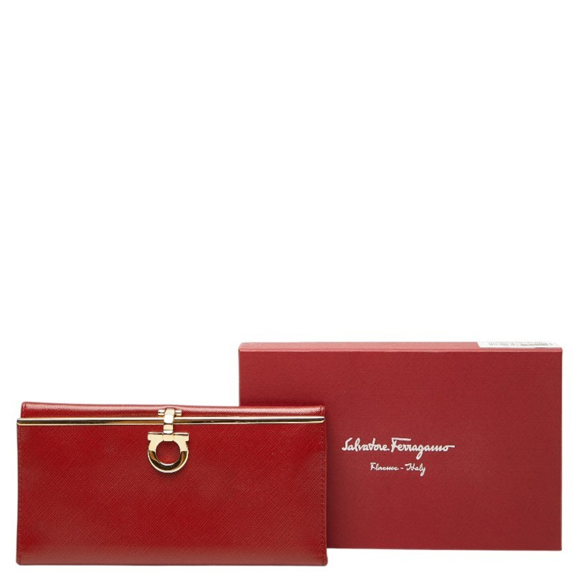 Salvatore Ferragamo Red Color Leather Long Wallet (Bi-Fold) (Pre-Owned)