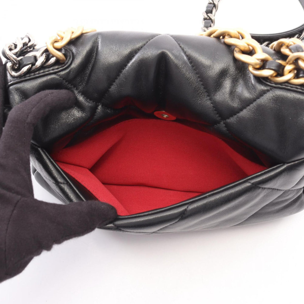 Chanel Black Leather Handbag Shoulder Bag (Pre-Owned)