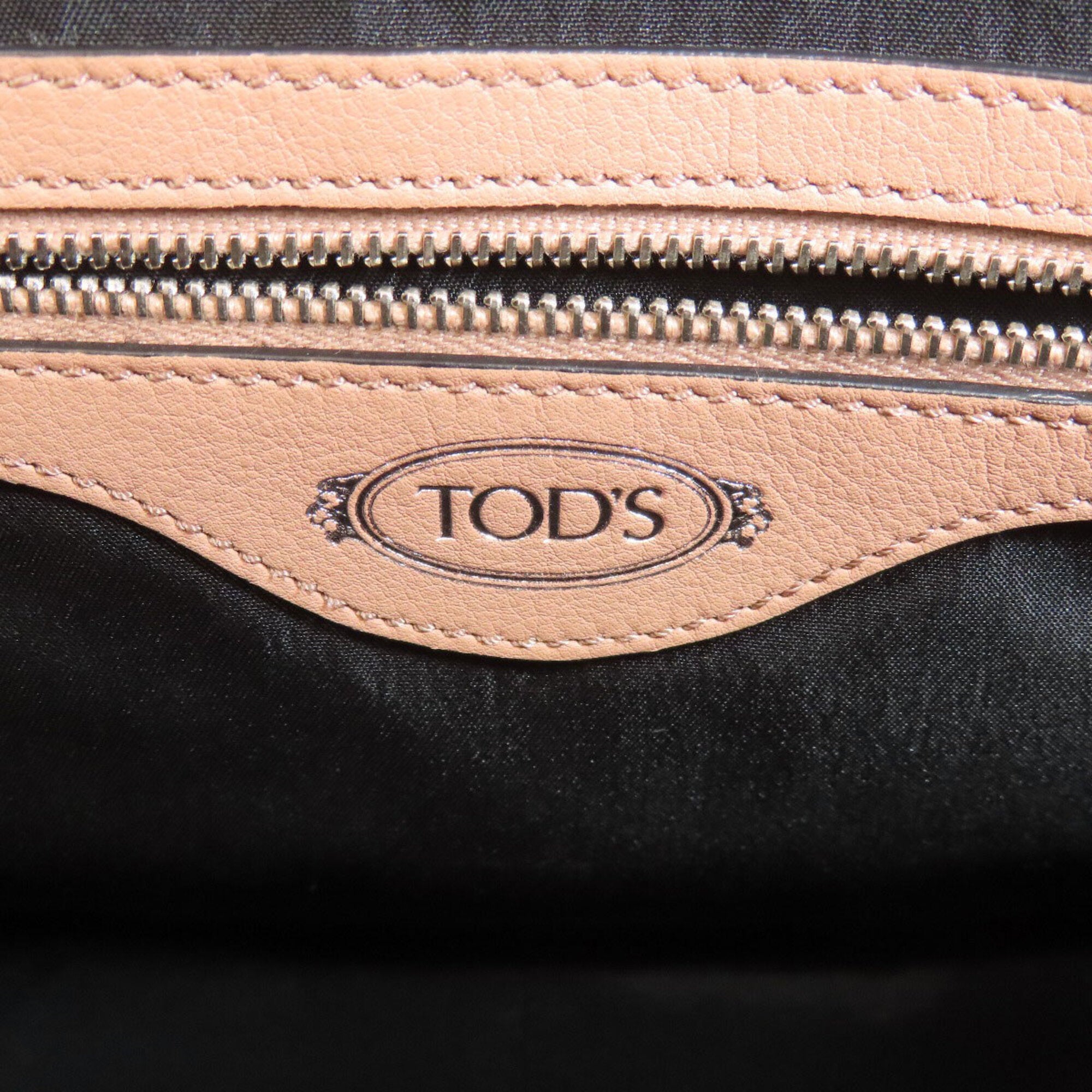 Tod's Pink Leather Handbag (Pre-Owned)