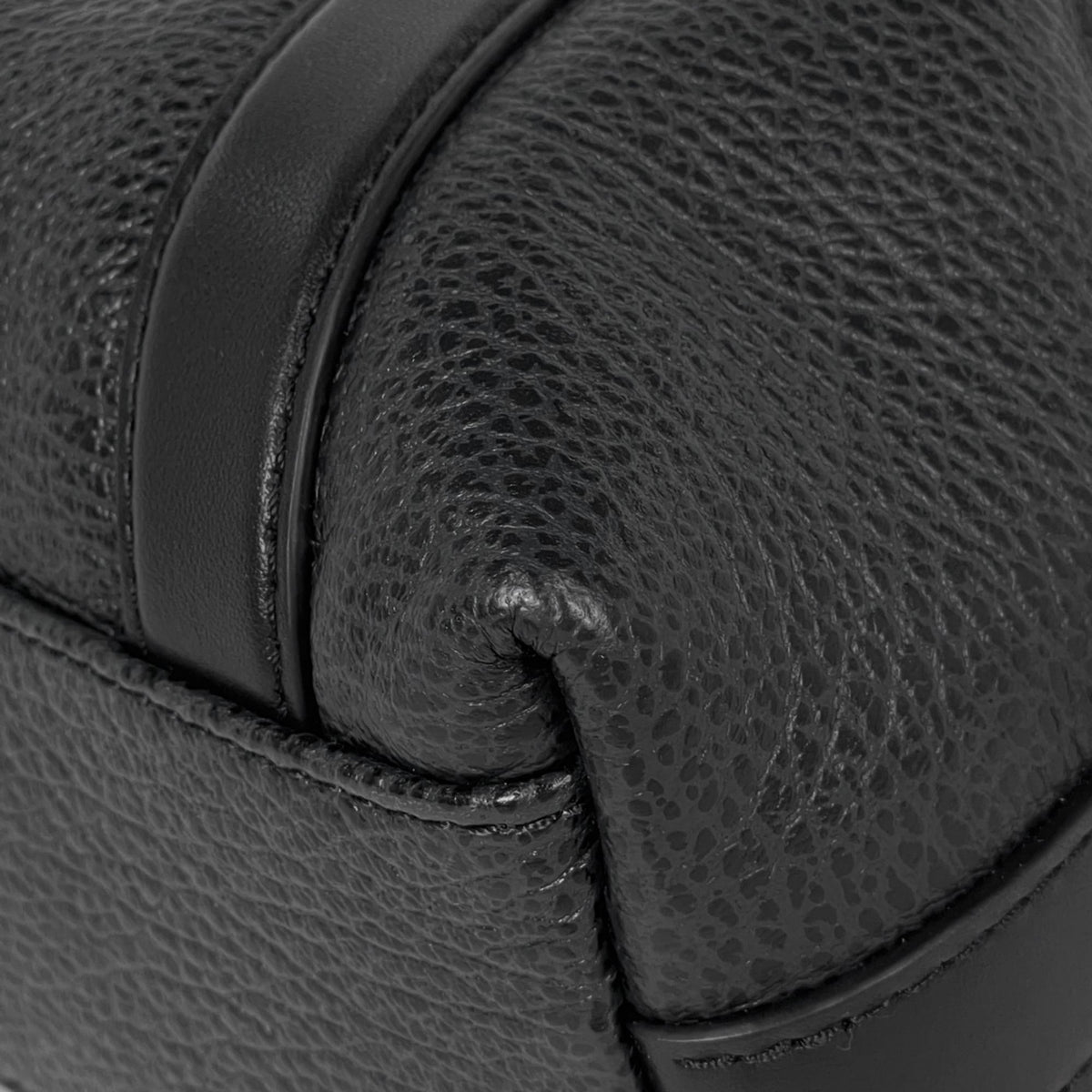 Louis Vuitton Black Noir Leather Handbag (Pre-Owned)