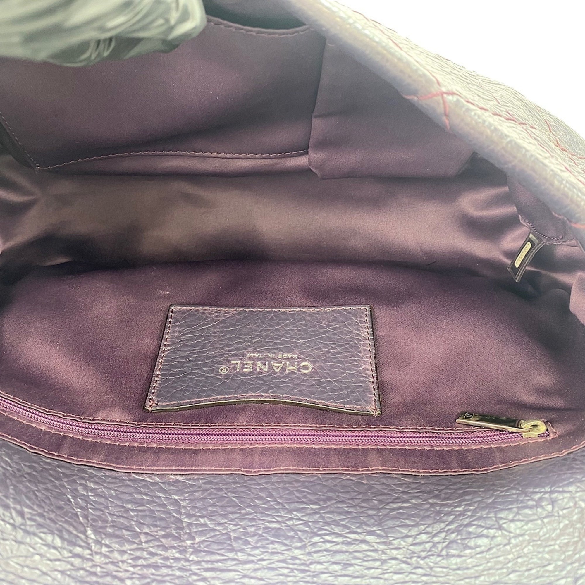 Chanel Purple Shoulder Bag (Pre-Owned)