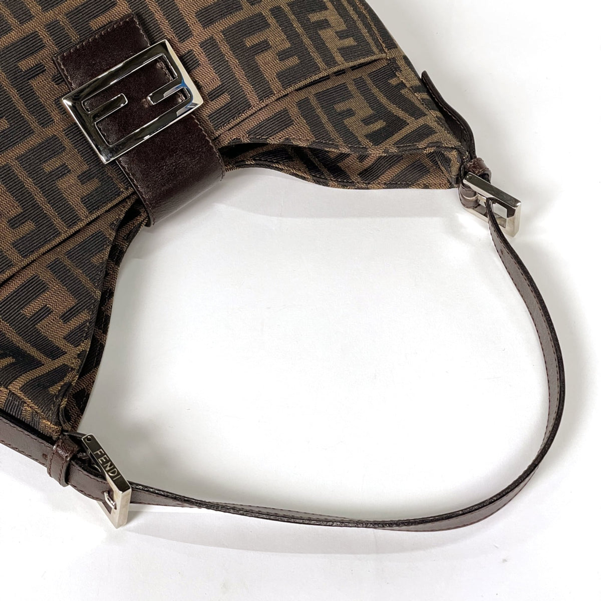 Fendi Brown Canvas Leather Shoulder Bag (Pre-Owned)