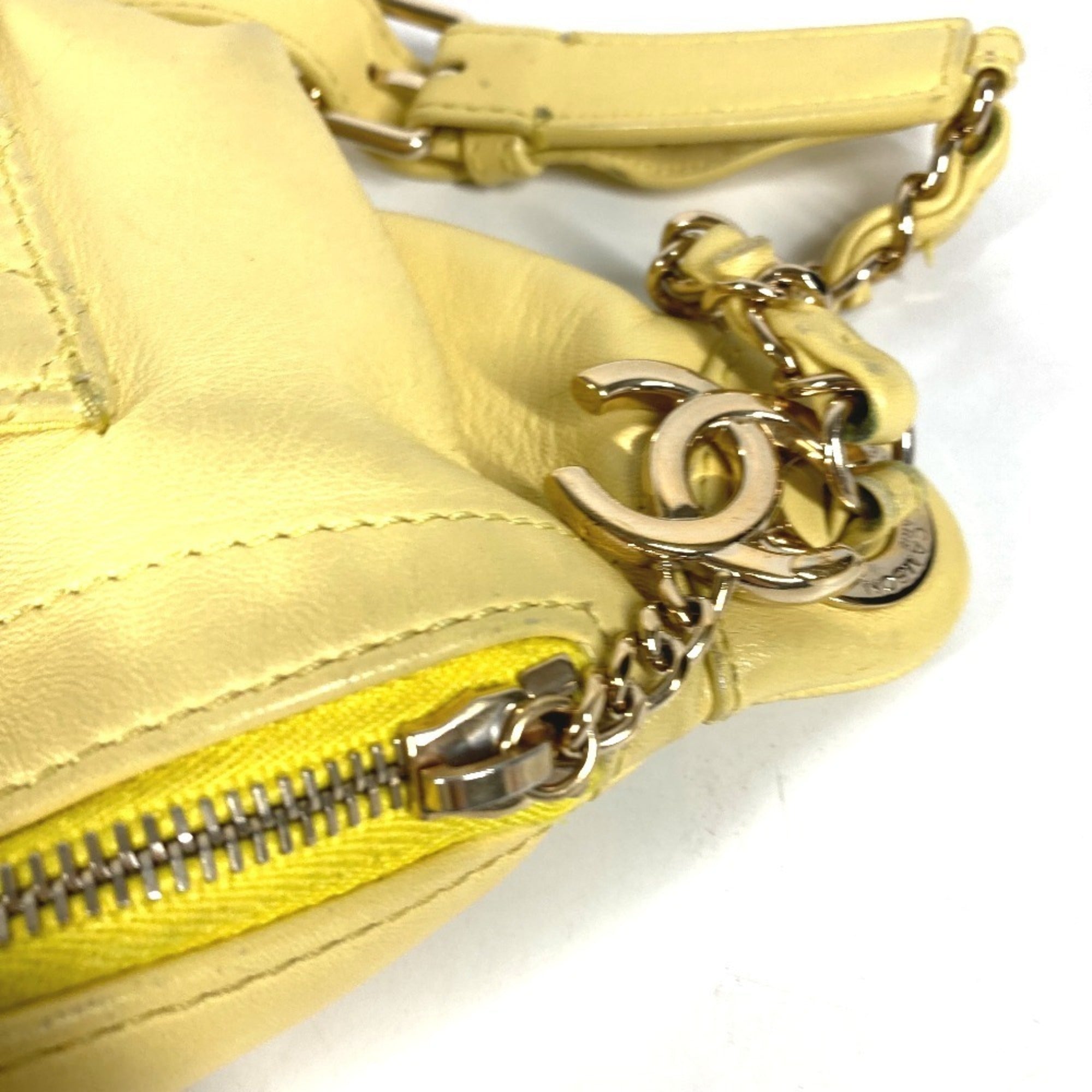 Chanel Matelasse Yellow Leather Sling Bag (Pre-Owned)