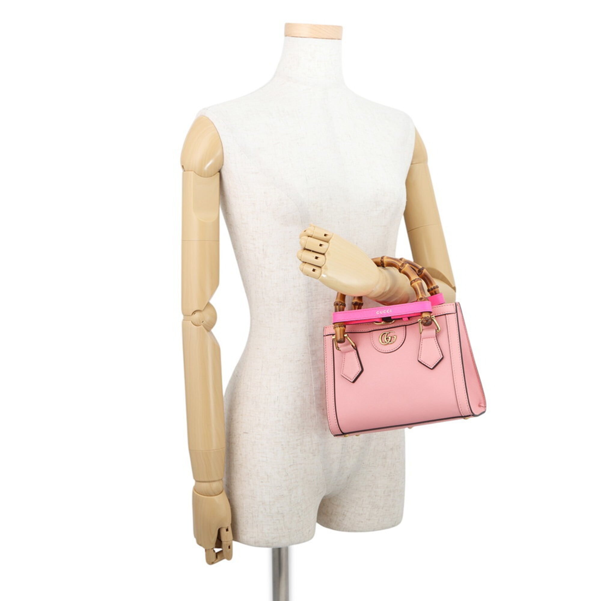 Gucci Bamboo Pink Bamboo Leather Handbag (Pre-Owned)