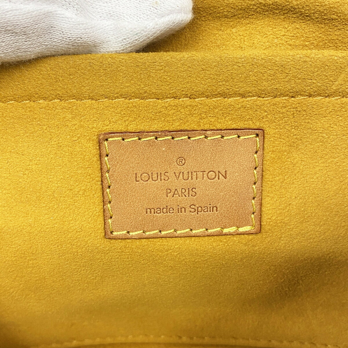 Louis Vuitton Blue Handbag (Pre-Owned)