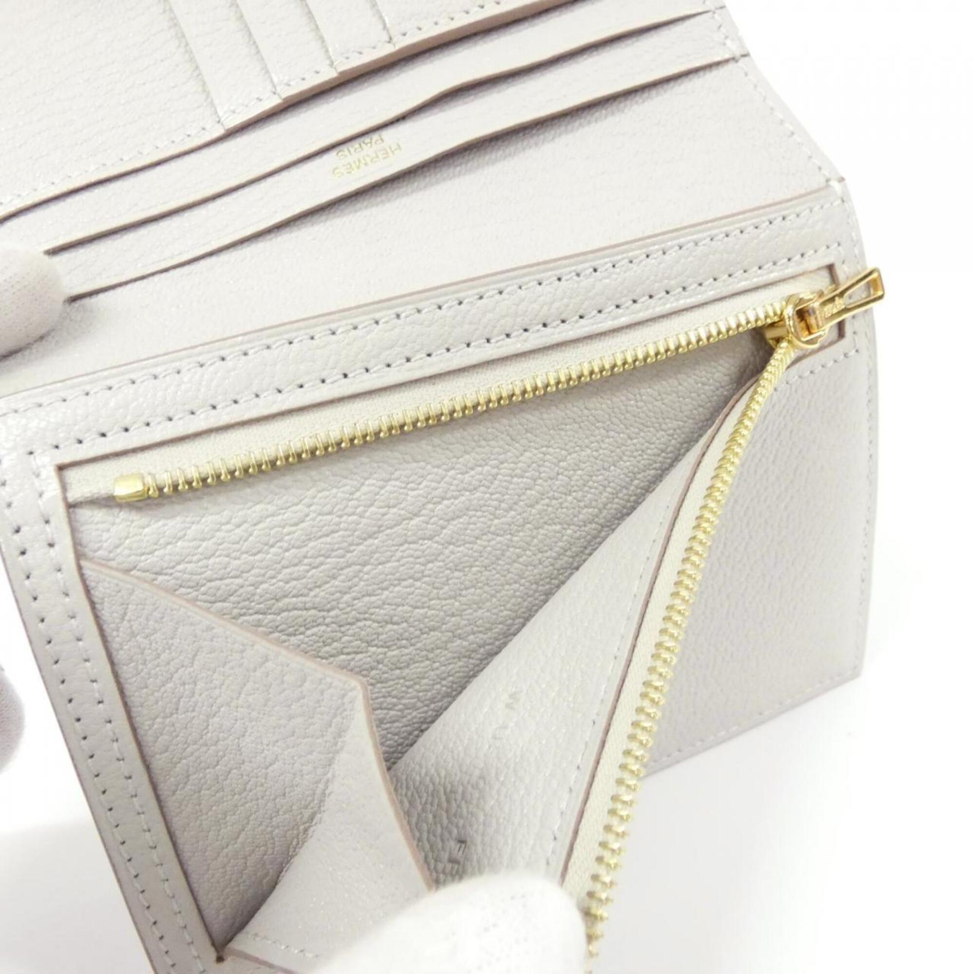 Hermes Beige Chevre Leather Wallet (Bi-Fold) (Pre-Owned)