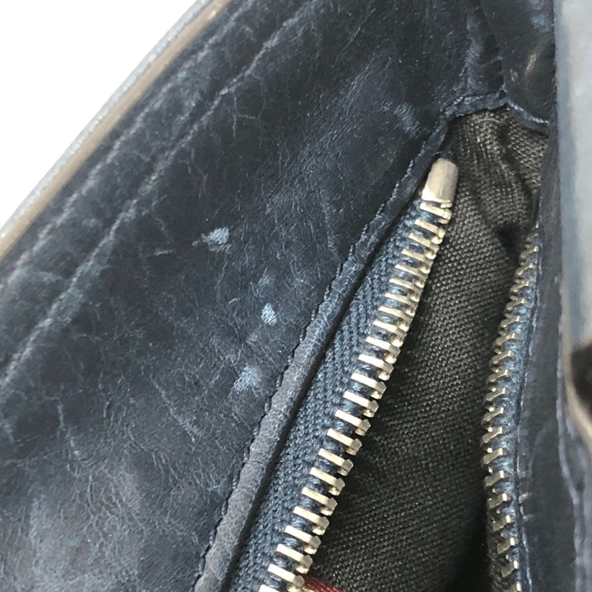 Bally Navy Leather Handbag Shoulder Bag (Pre-Owned)