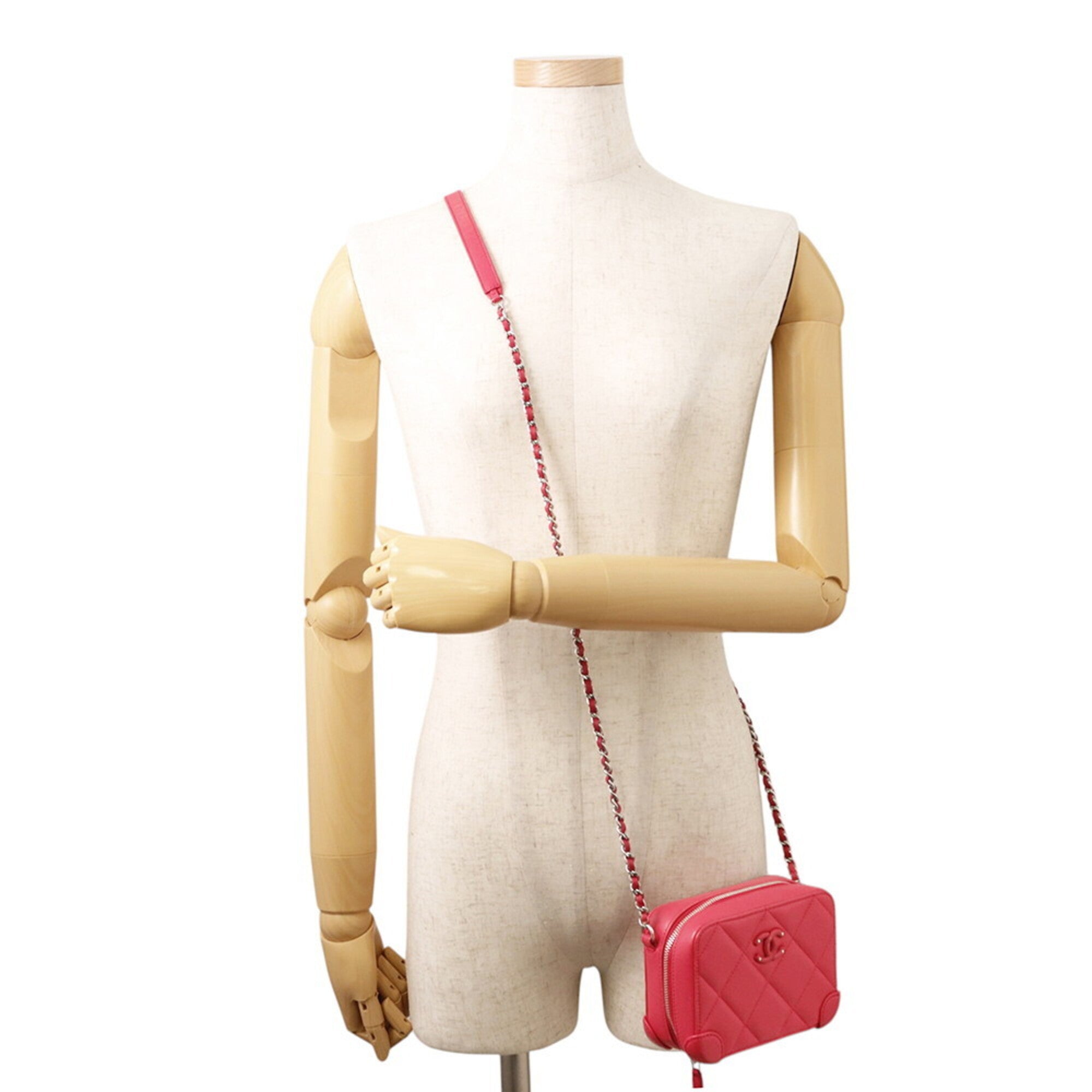 Chanel Pink Handbag Shoulder Bag (Pre-Owned)
