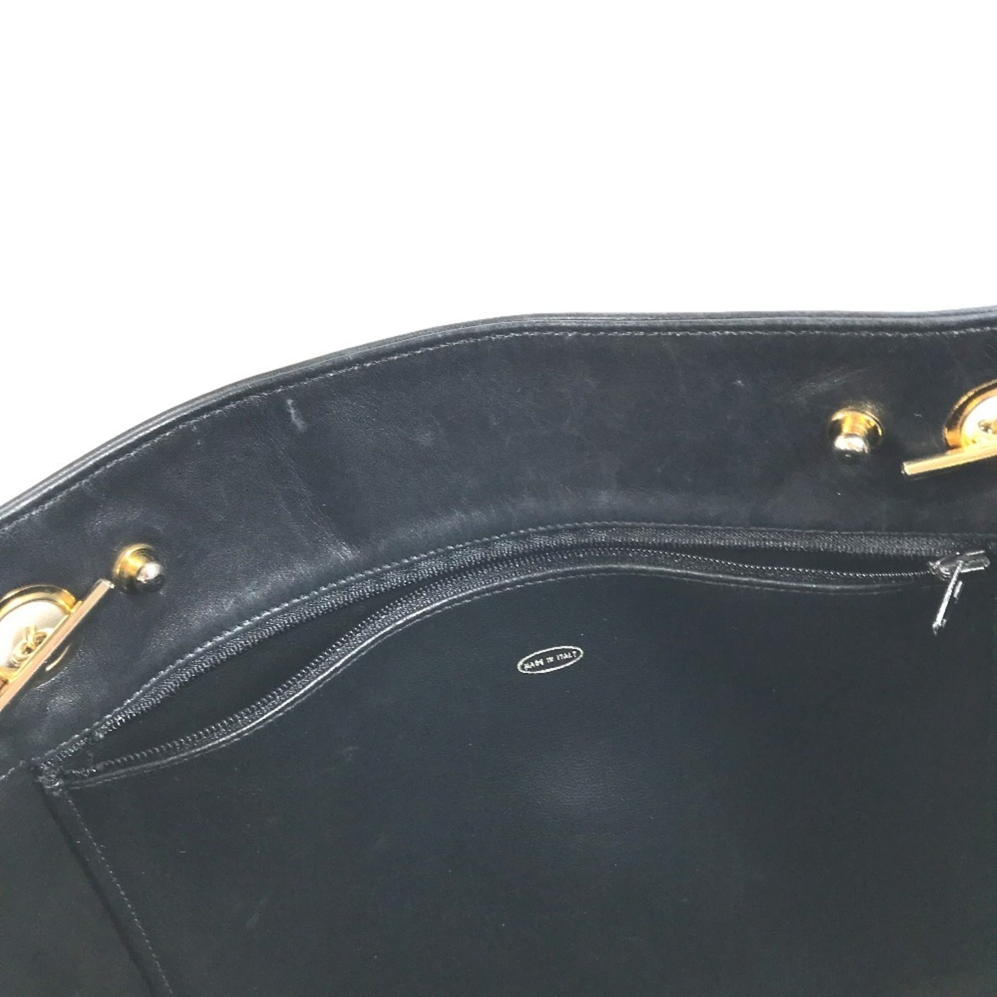 Chanel Black Quilting Shoulder Bag Tote Bag (Pre-Owned)