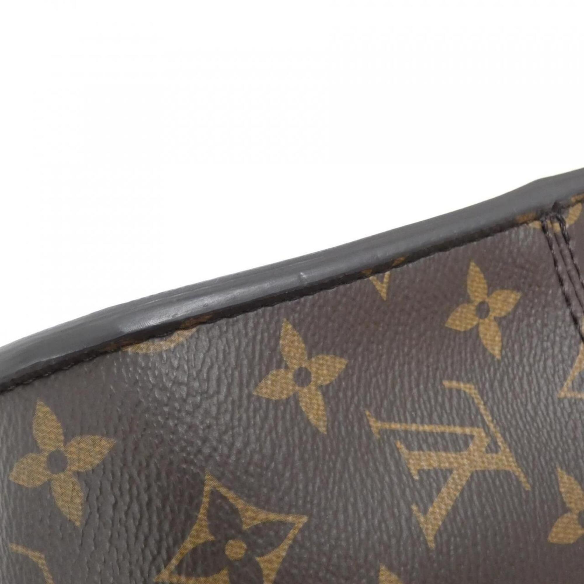 Louis Vuitton Marron Coated Canvas Shoulder Bag (Pre-Owned)