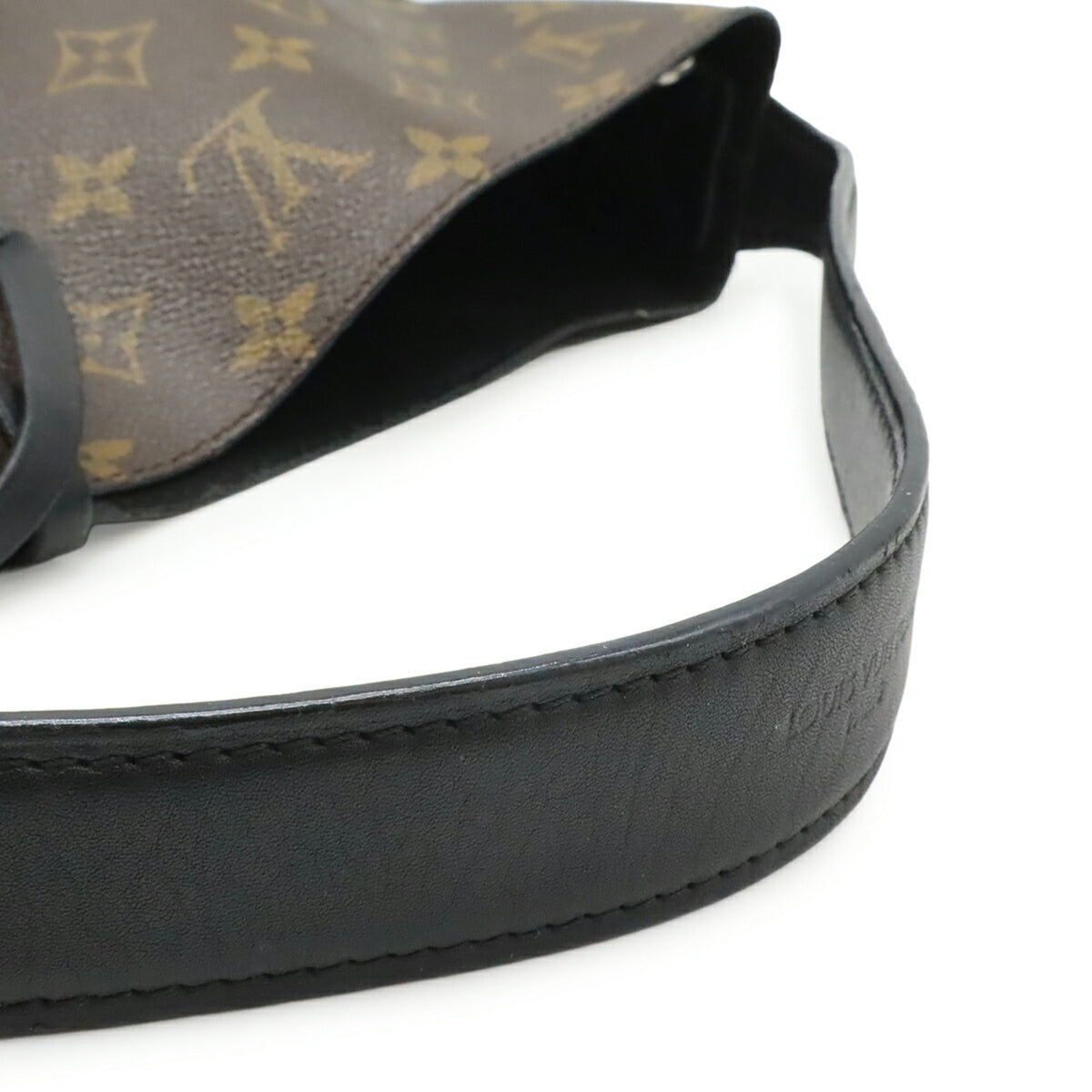 Louis Vuitton Black Monogram Noir Monogram Pouch Shoulder Bag (Pre-Owned)