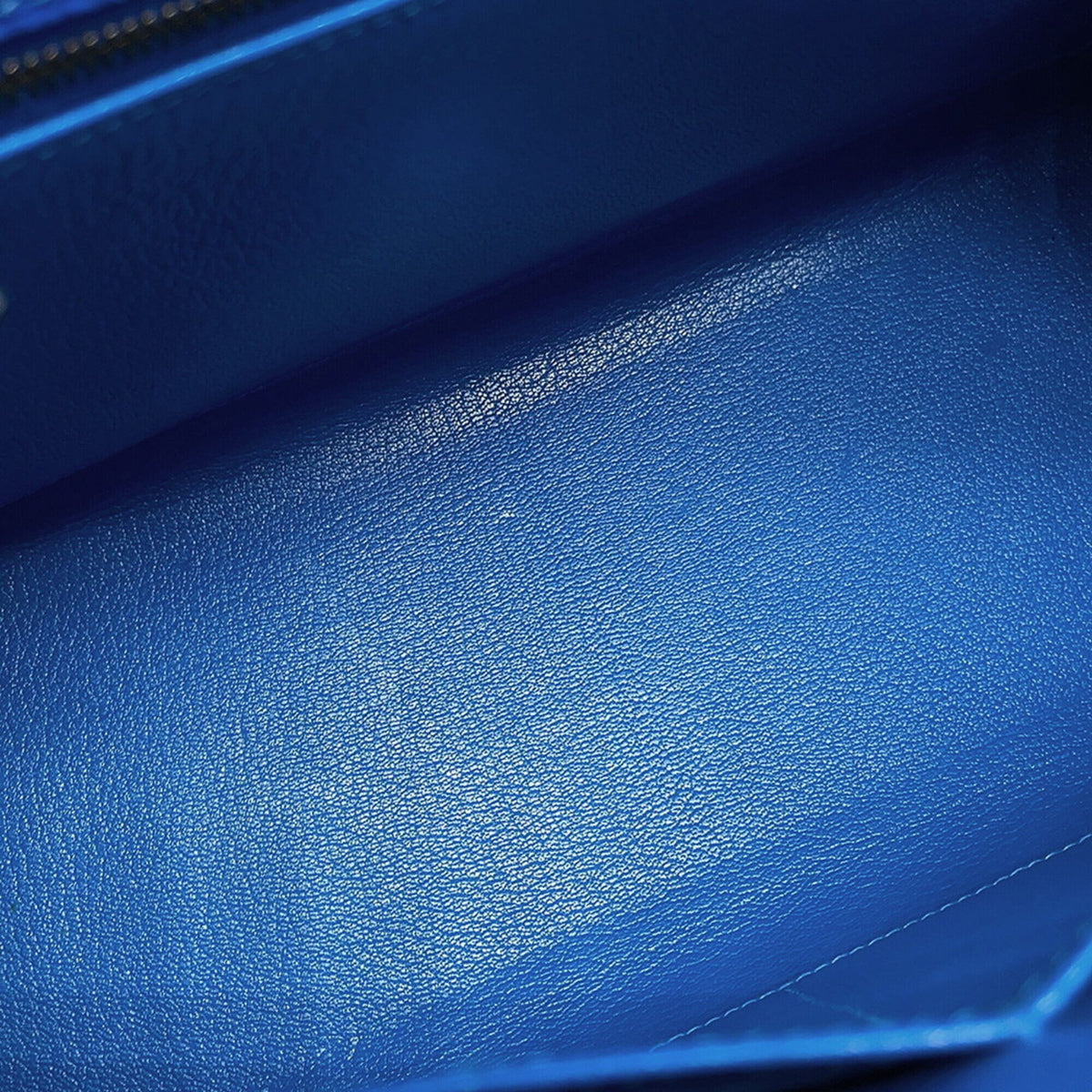 Hermes Kelly Blue Courchevel Leather Handbag (Pre-Owned)