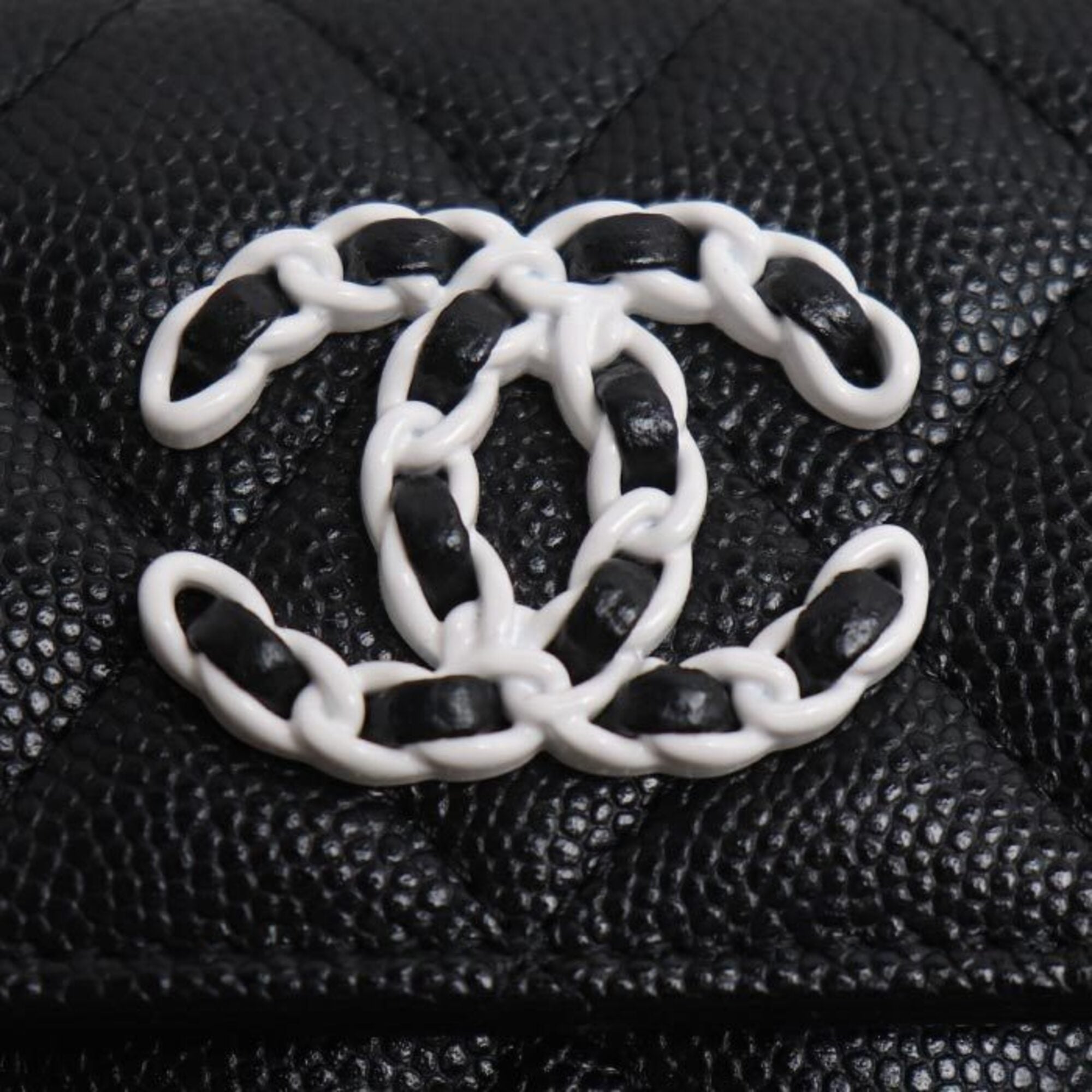 Chanel Grained Calfskin Wallet (Tri-Fold) (Pre-Owned)