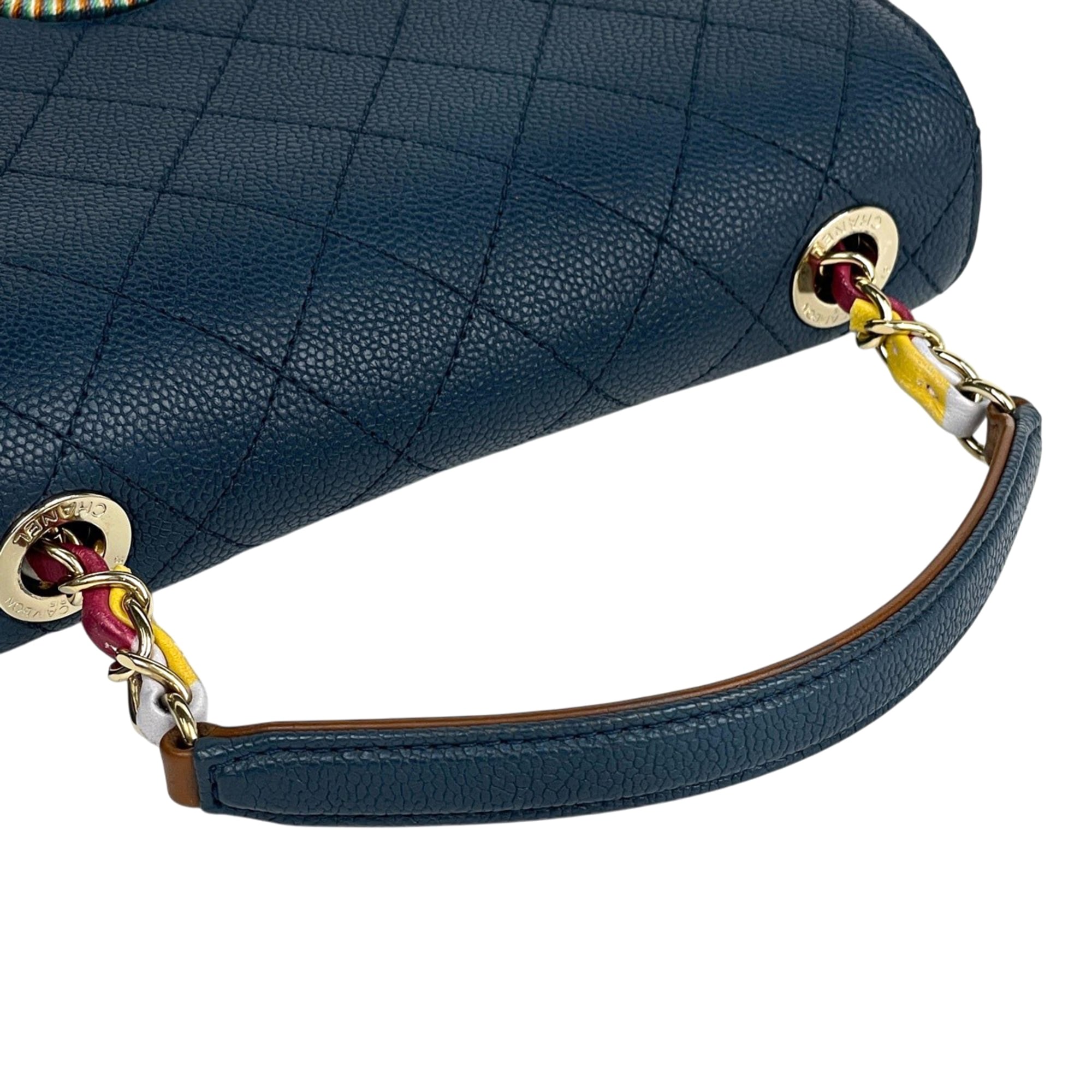 Chanel Blue Grained Calfskin Shoulder Bag (Pre-Owned)