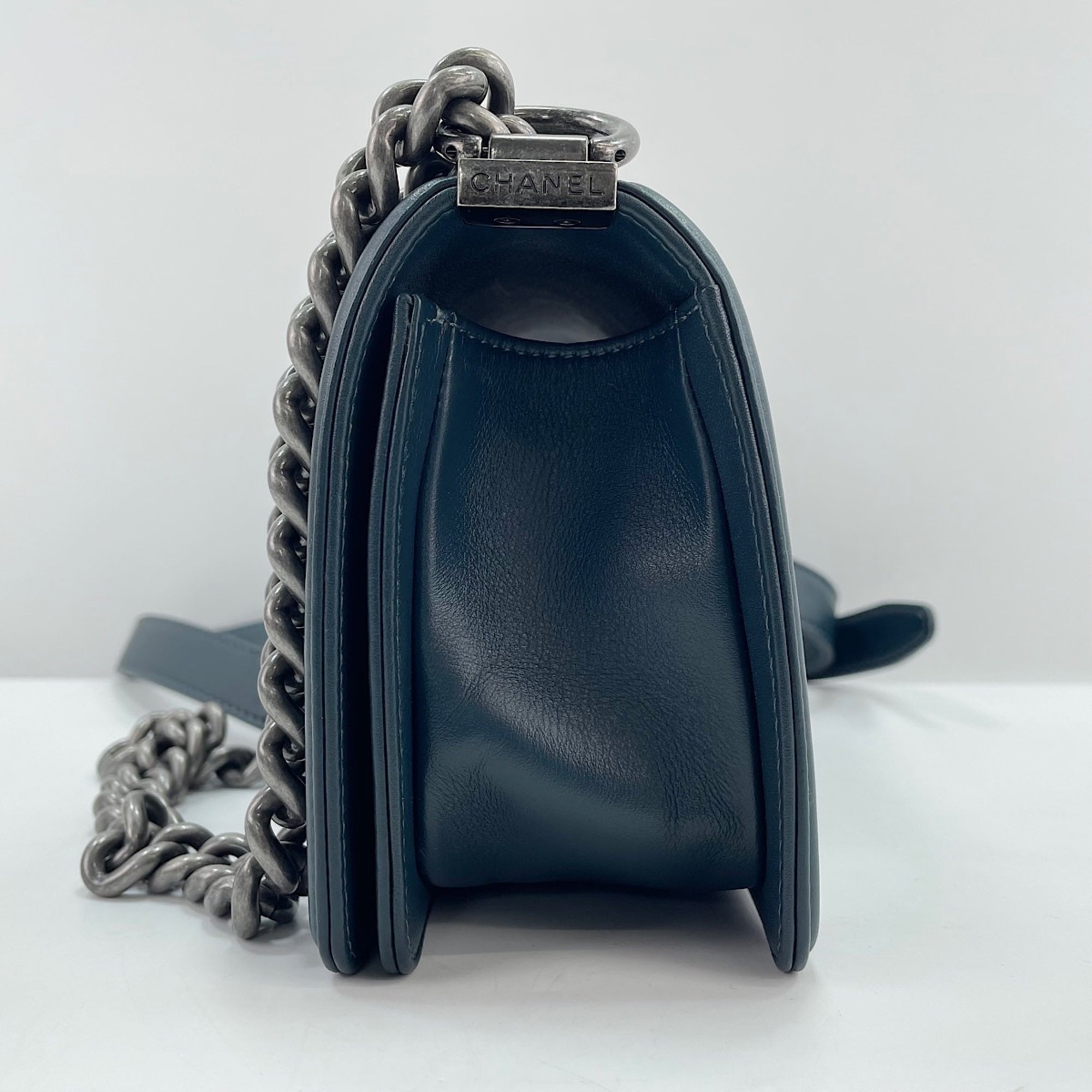 Chanel Blue Shoulder Bag (Pre-Owned)