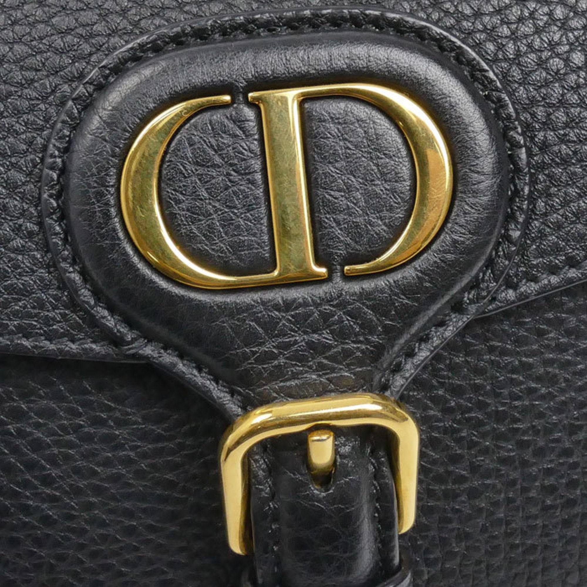 Christian Dior Black Leather Shoulder Bag (Pre-Owned)